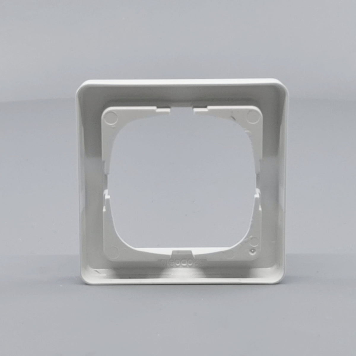 LK Fuga ramme Baseline 63 1m - hvid (360° frame 13)