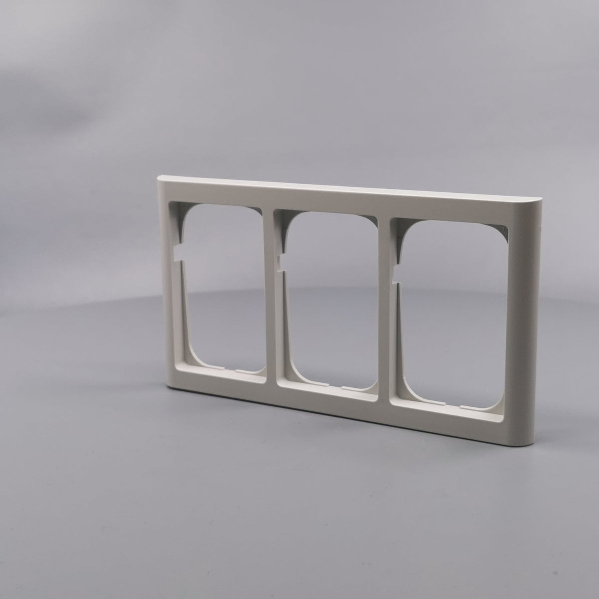 LK Fuga ramme Softline 63 3x1½m - lysegrå (360° frame 3)