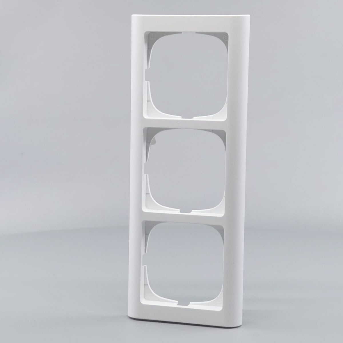 LK Fuga ramme Softline 63 3m - hvid (360° frame 2)