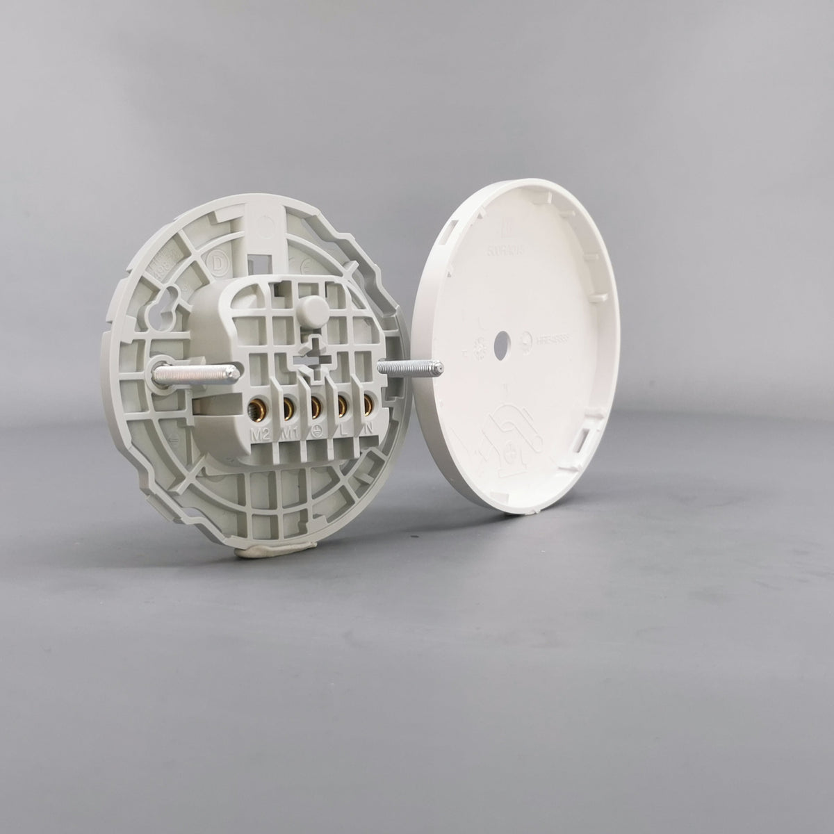 Lampeudtag Ø83mm. 5P Hvid (Ny model) (360° frame 10)
