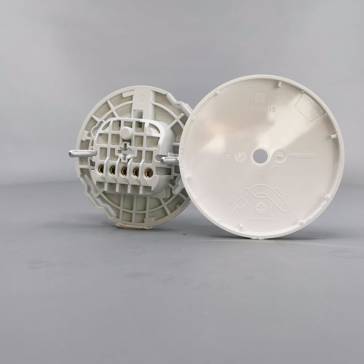 Lampeudtag Ø83mm. 5P Hvid (Ny model) (360° frame 14)