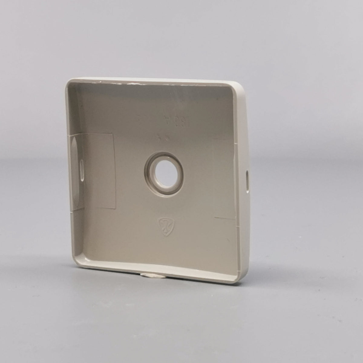 LK Fuga afdækning til lampeudtag 50x50, gammel model - lysegrå (360° frame 15)