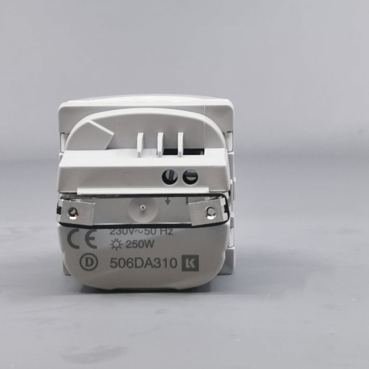 LK Fuga PIR sensor 180° 230V 250R - hvid (360° frame 13)