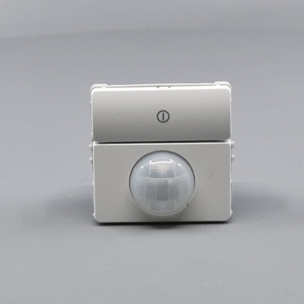 FUGA PIR 10A HV