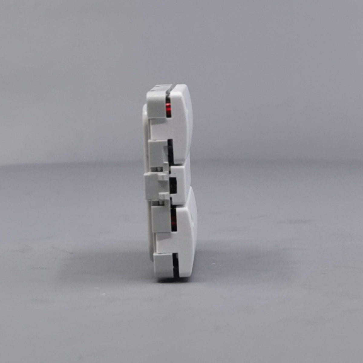 Fuga Svagstrømstryk 4 slutte og 2 lysdiode hvid (360° frame 19)