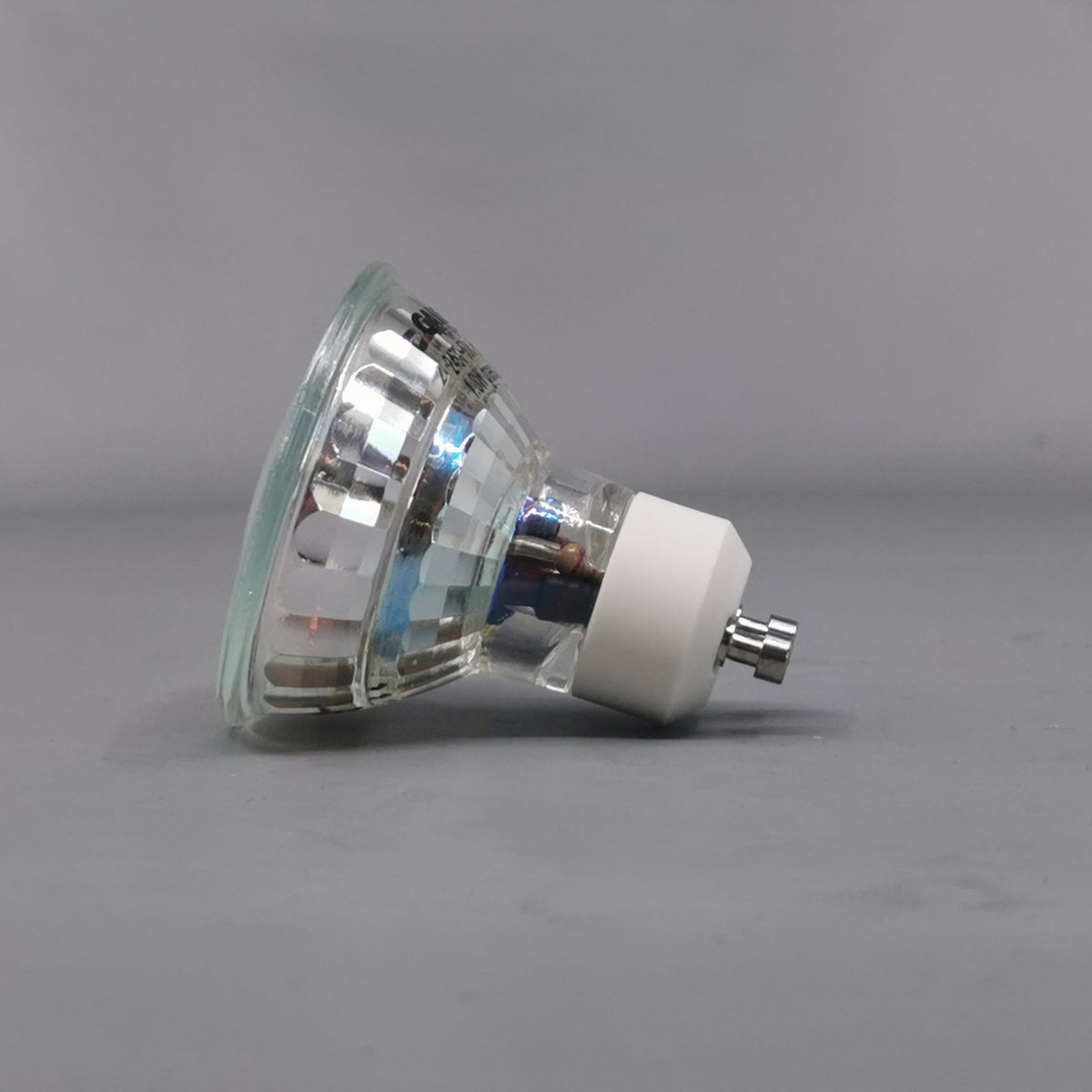 Gul GU10 LED 1,3W (360° frame 9)