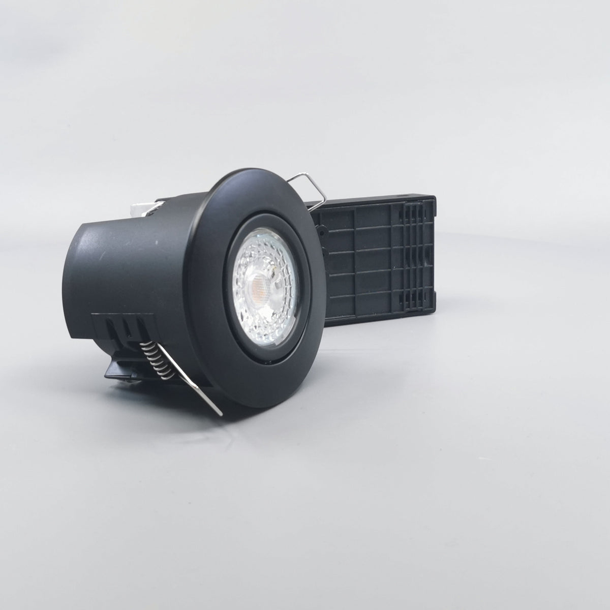 Pro Uni Install m. 5,5W DimTone LED pære - mat sort (360° frame 22)