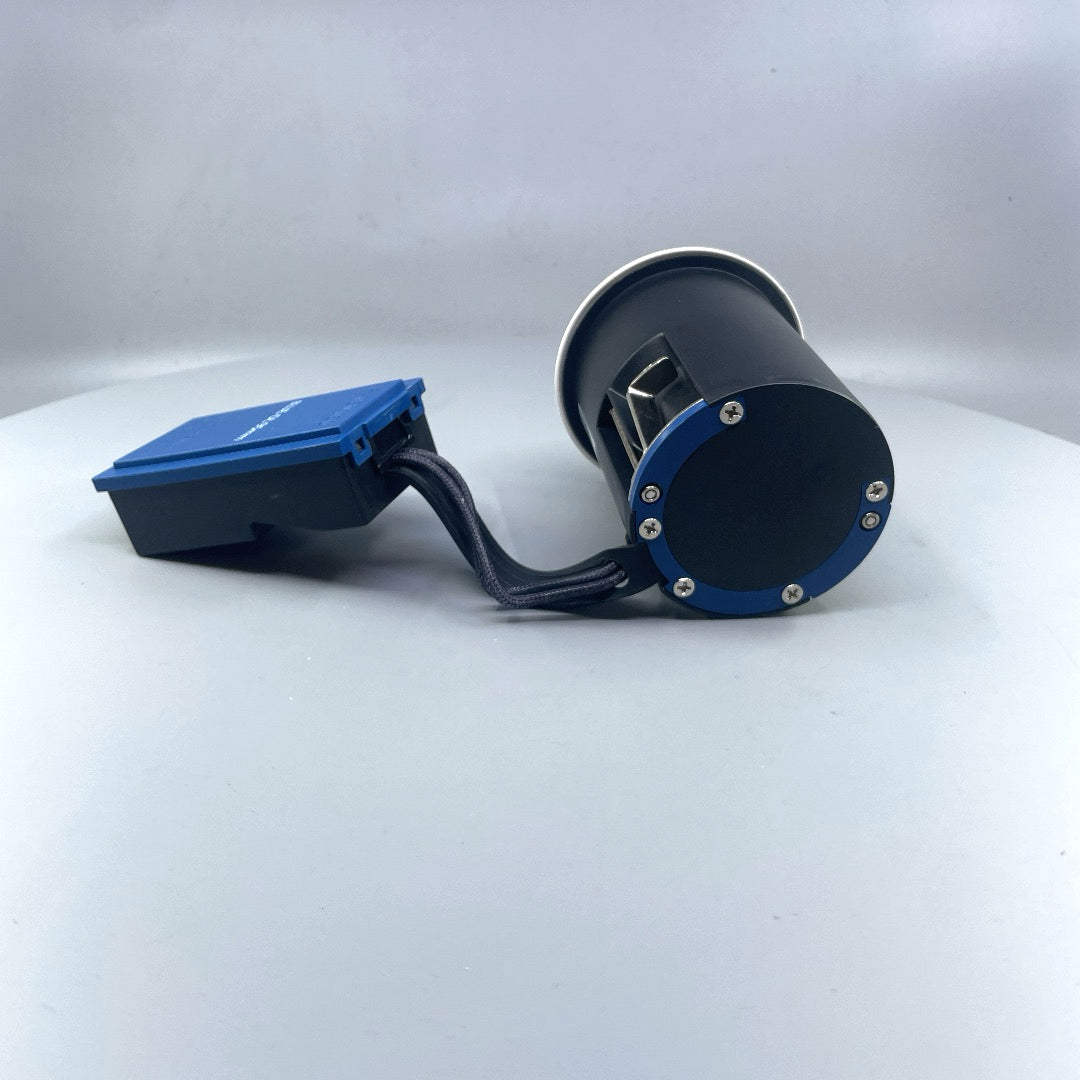 DAXTOR EXO BLUE 95 GU10 indbygningsspot – Hvid (360° frame 13)