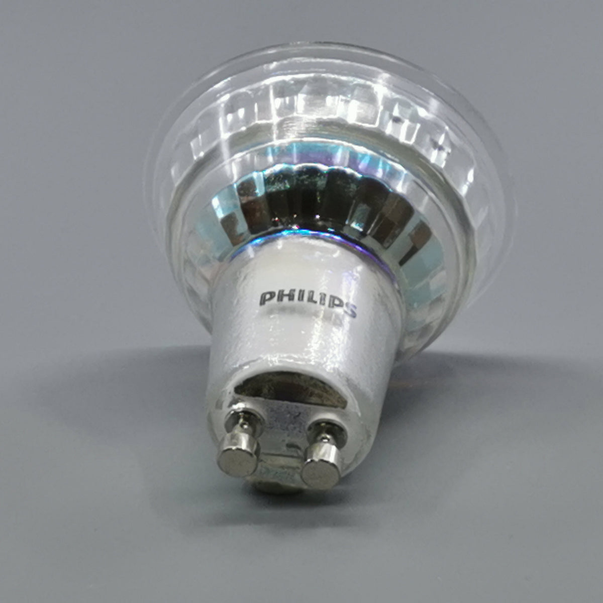 Philips Classic LED 4,6W 2700K 345Lm GU10 36° (A+) (360° frame 10)