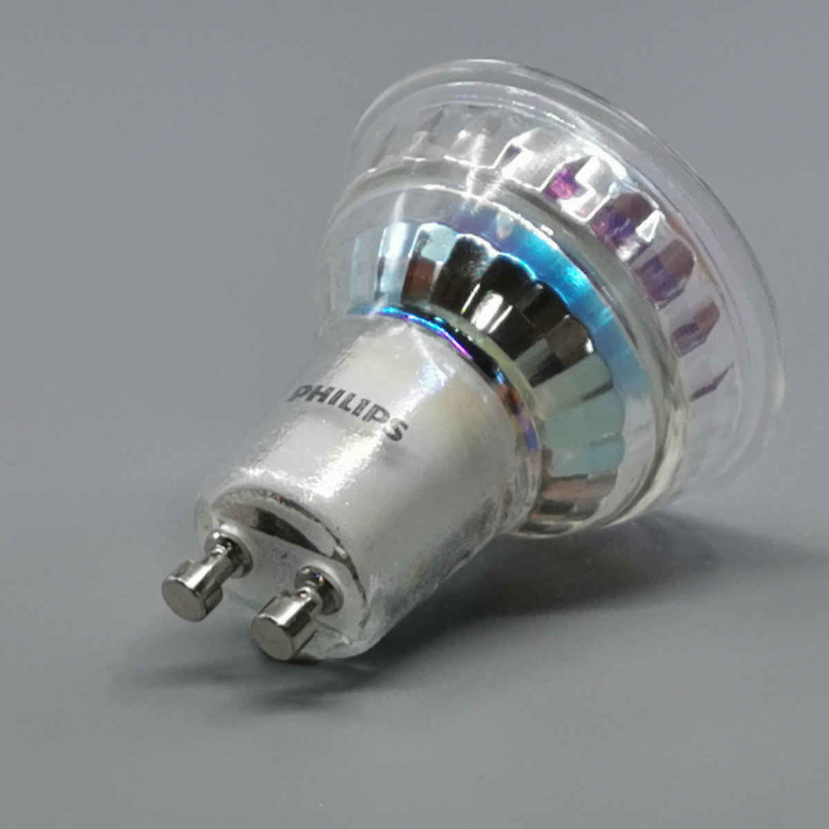 Philips Classic LED 4,6W 2700K 345Lm GU10 36° (A+) (360° frame 12)