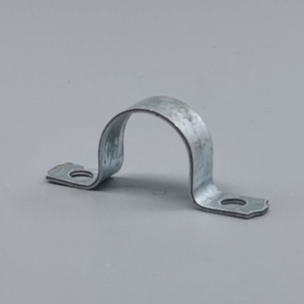 Kabelbøjle 20mm 2 lap forzinket - pr. stk. (360° frame 15)