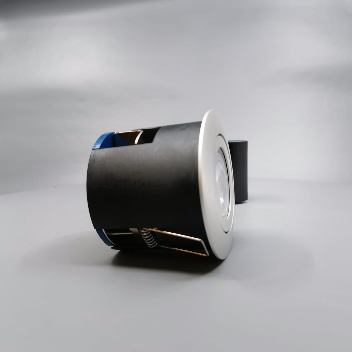 LED spot til udendørs m. 5W pære - alu (360° frame 20)
