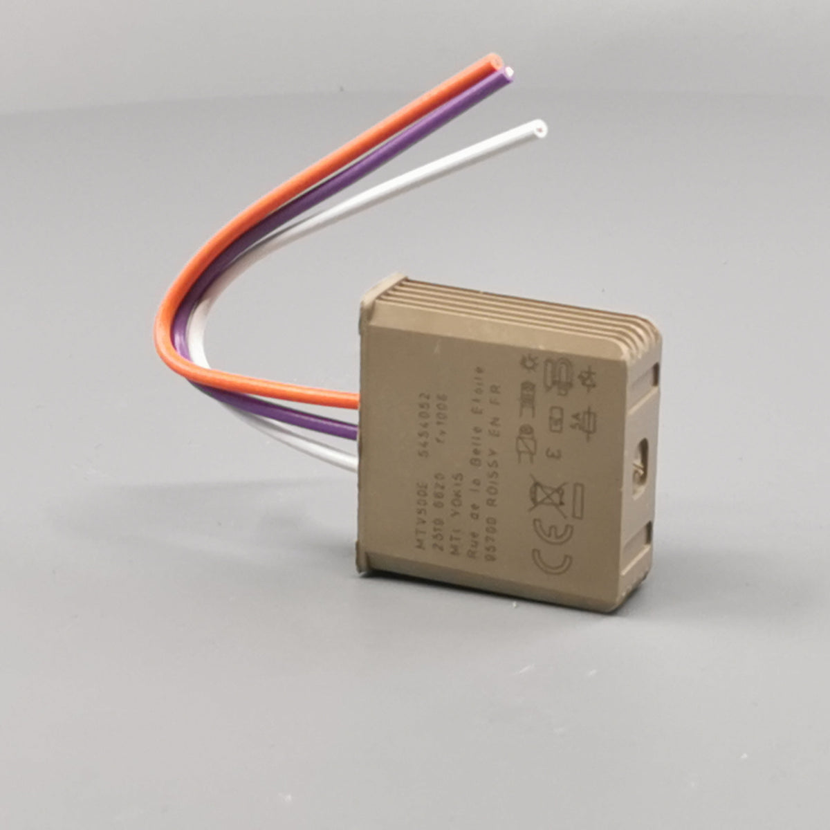 Elektronisk lysdæmper til indbygning MTV500E (360° frame 15)