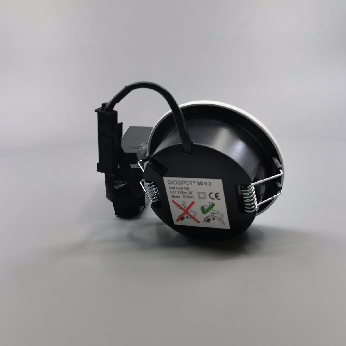 Diospot 30 V.2 6W 2700K 38° dæmpbar 32mm rund hvid (360° frame 16)