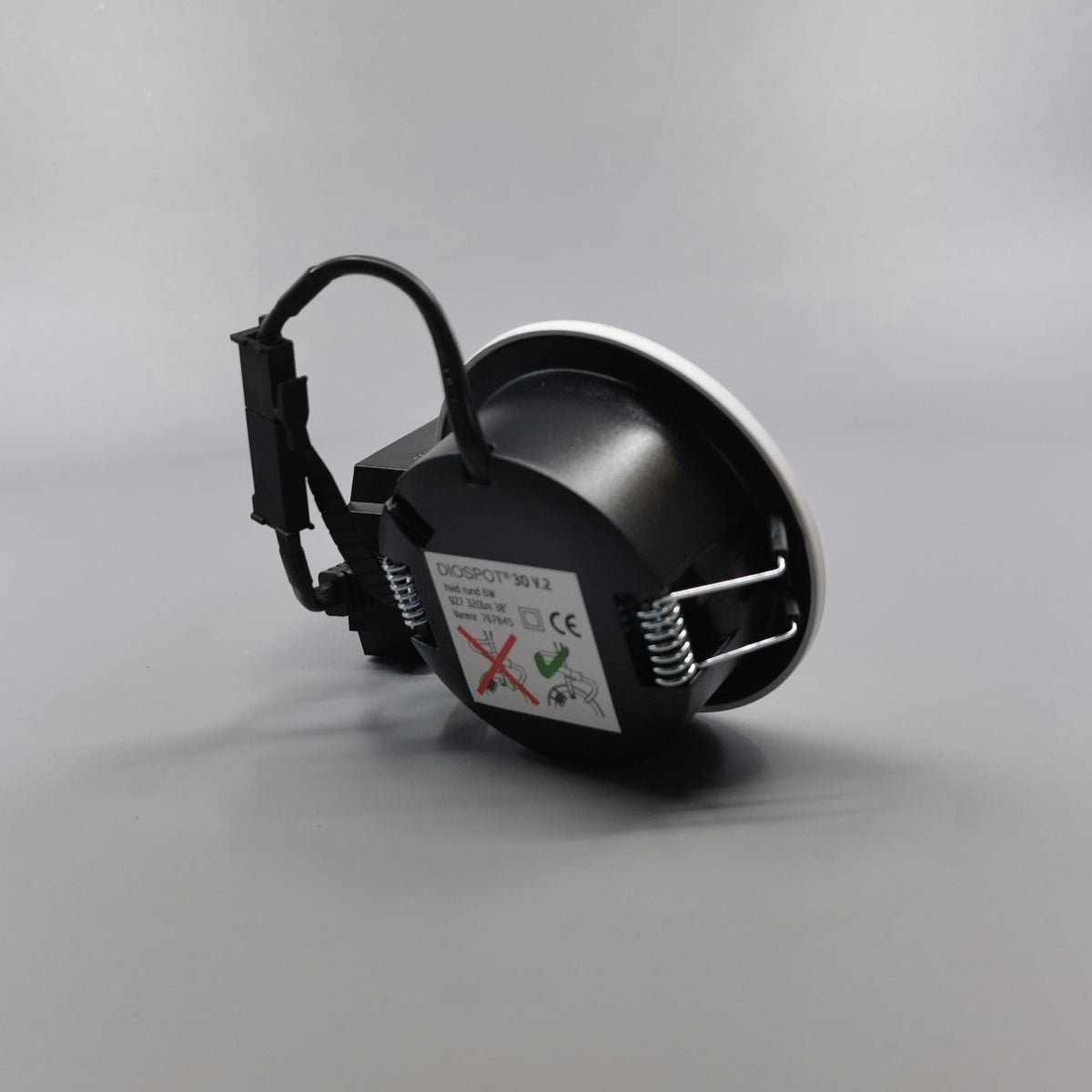Diospot 30 V.2 6W 2700K 38° dæmpbar 32mm rund hvid (360° frame 17)