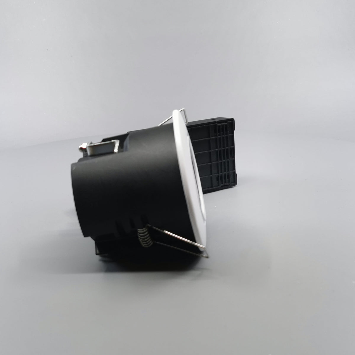 Pro Uni Install LED spot m. 5W dæmpbar pære 2700K - mat hvid (360° frame 20)
