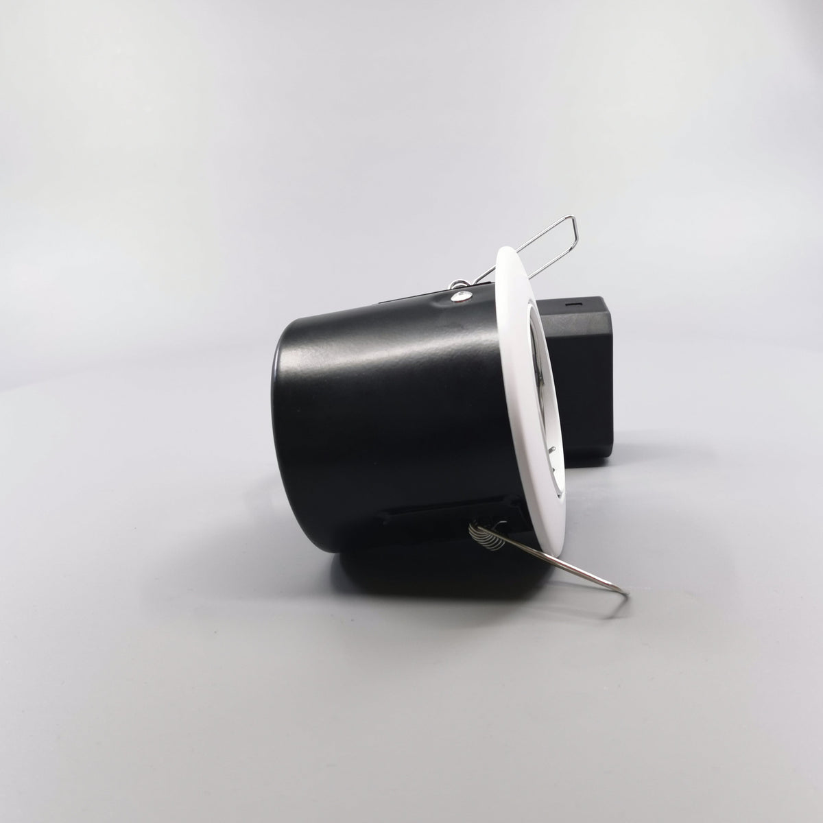 LED spot 5W dæmpbar flimmerfri 3000K 450Lm - Rund, mat hvid (360° frame 20)