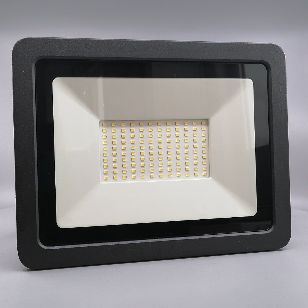 100W LED Projektør 4000K 8200 Lumen (360° frame 24)
