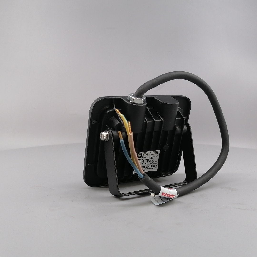 10W LED Projektør 6000K 830 Lumen (360° frame 11)