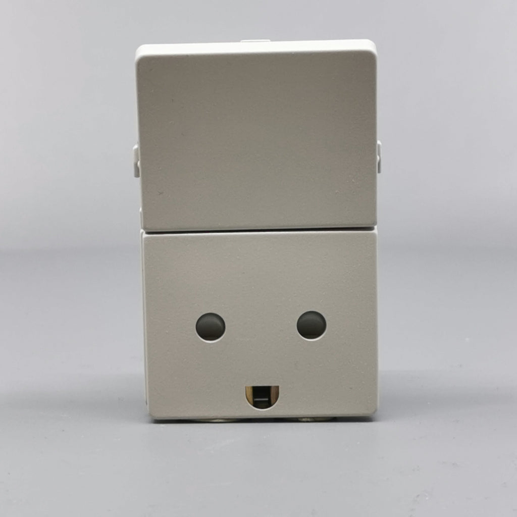 Fuga Stikkontakt 2-pol med jord lysegrå