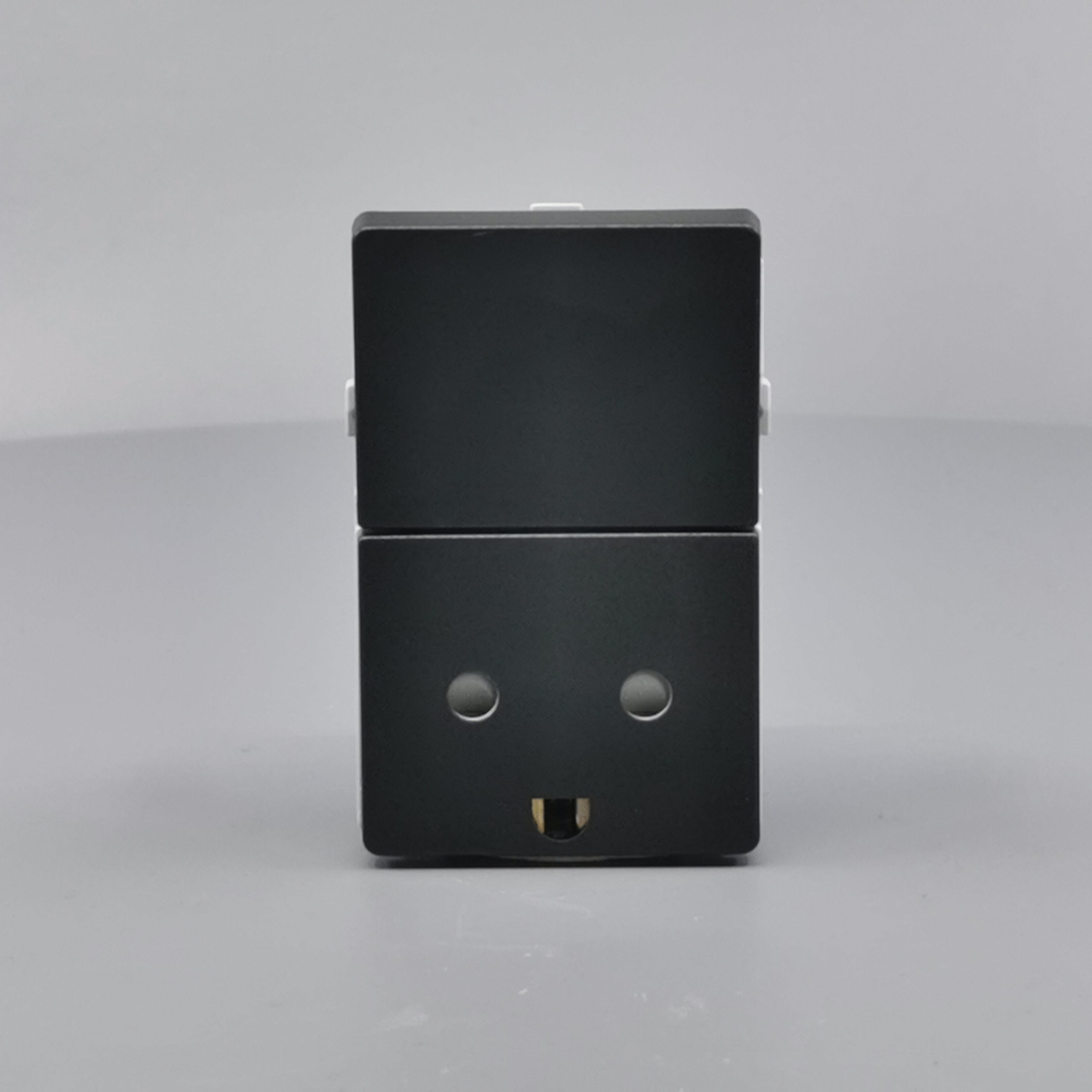 Fuga Stikkontakt 2-pol med jord koksgrå