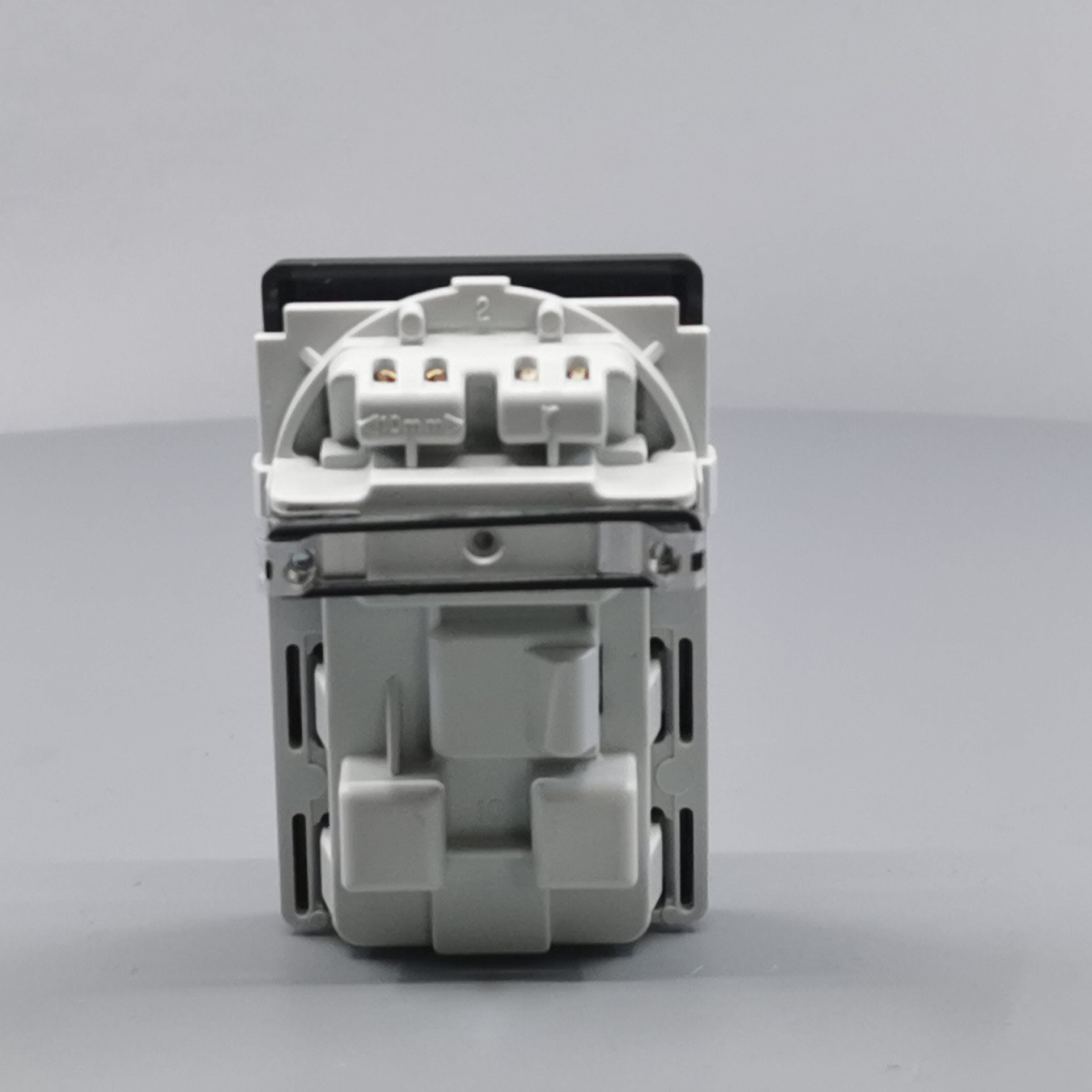 Fuga Stikkontakt 2-pol med jord koksgrå