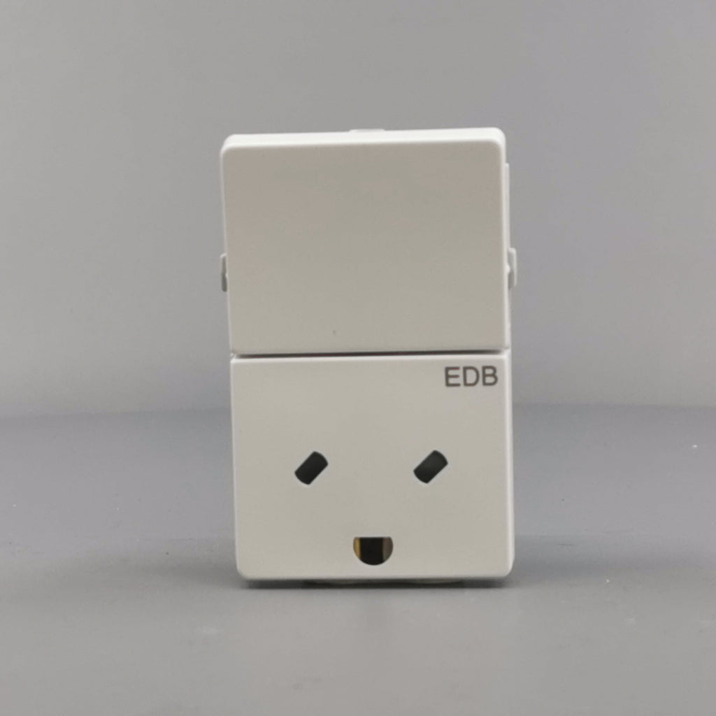 Fuga EDB stikkon. med jord og afbryder 2-pol - hvid