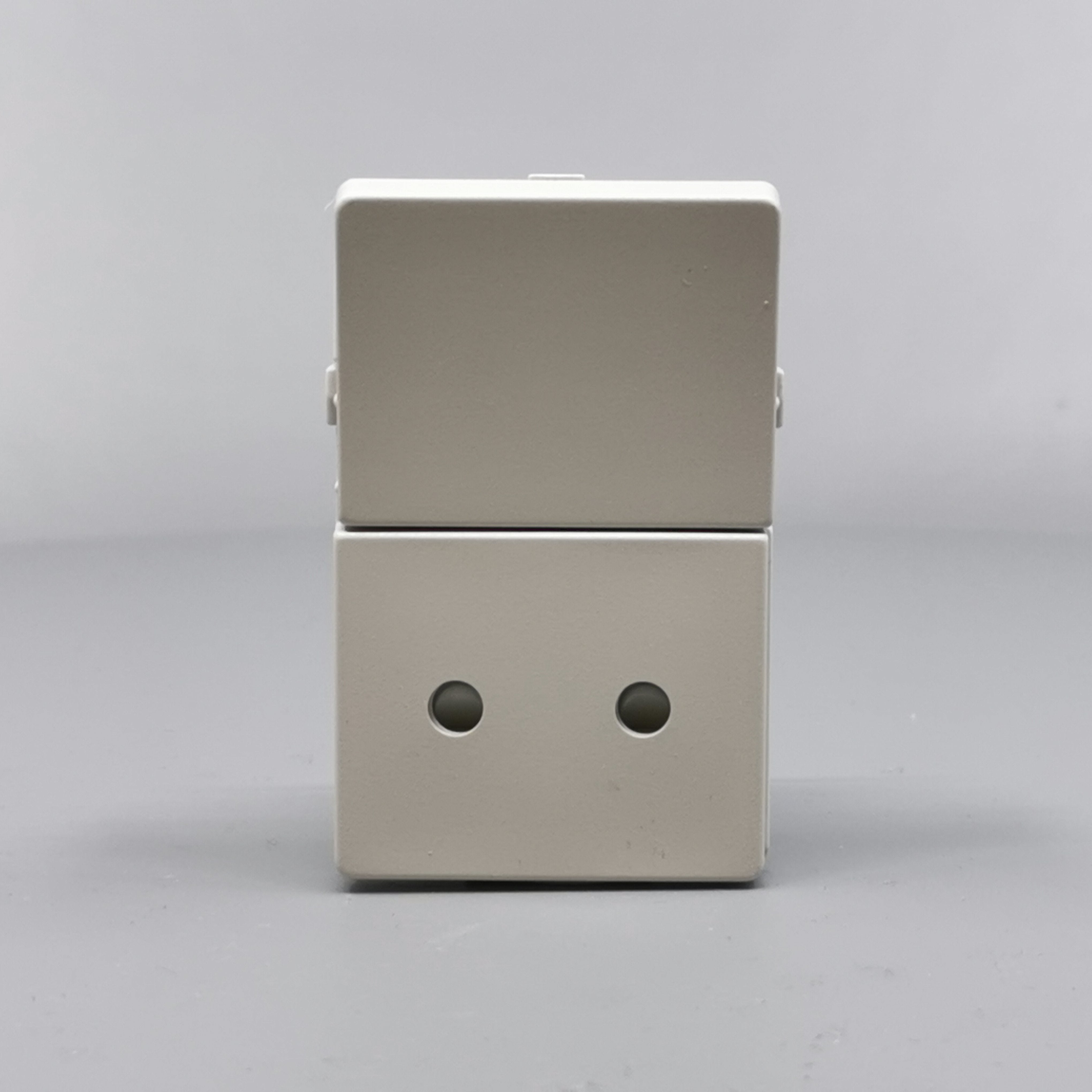 Fuga Stikkontakt 2-pol uden jord Lysegrå