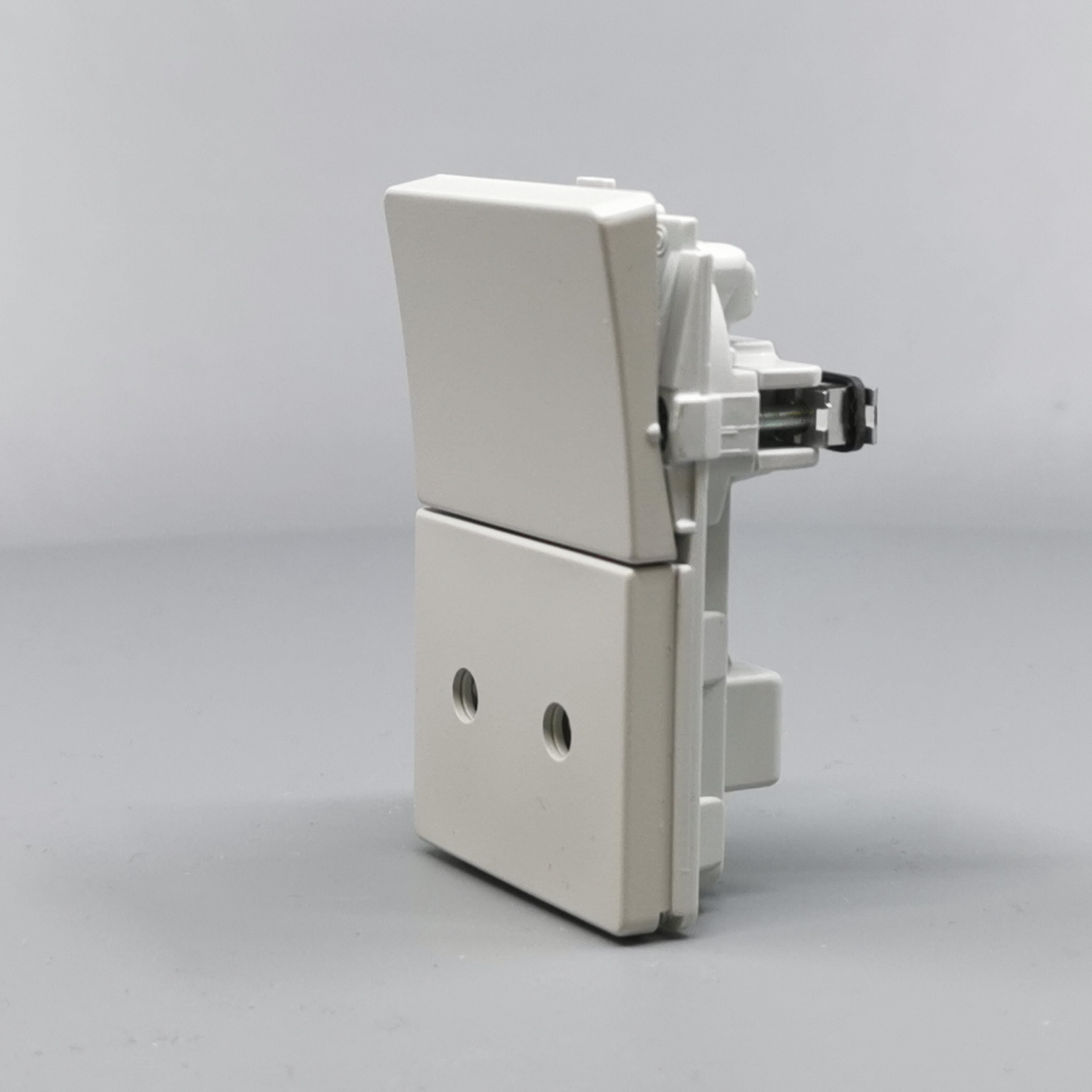 Fuga Stikkontakt 2-pol uden jord Lysegrå