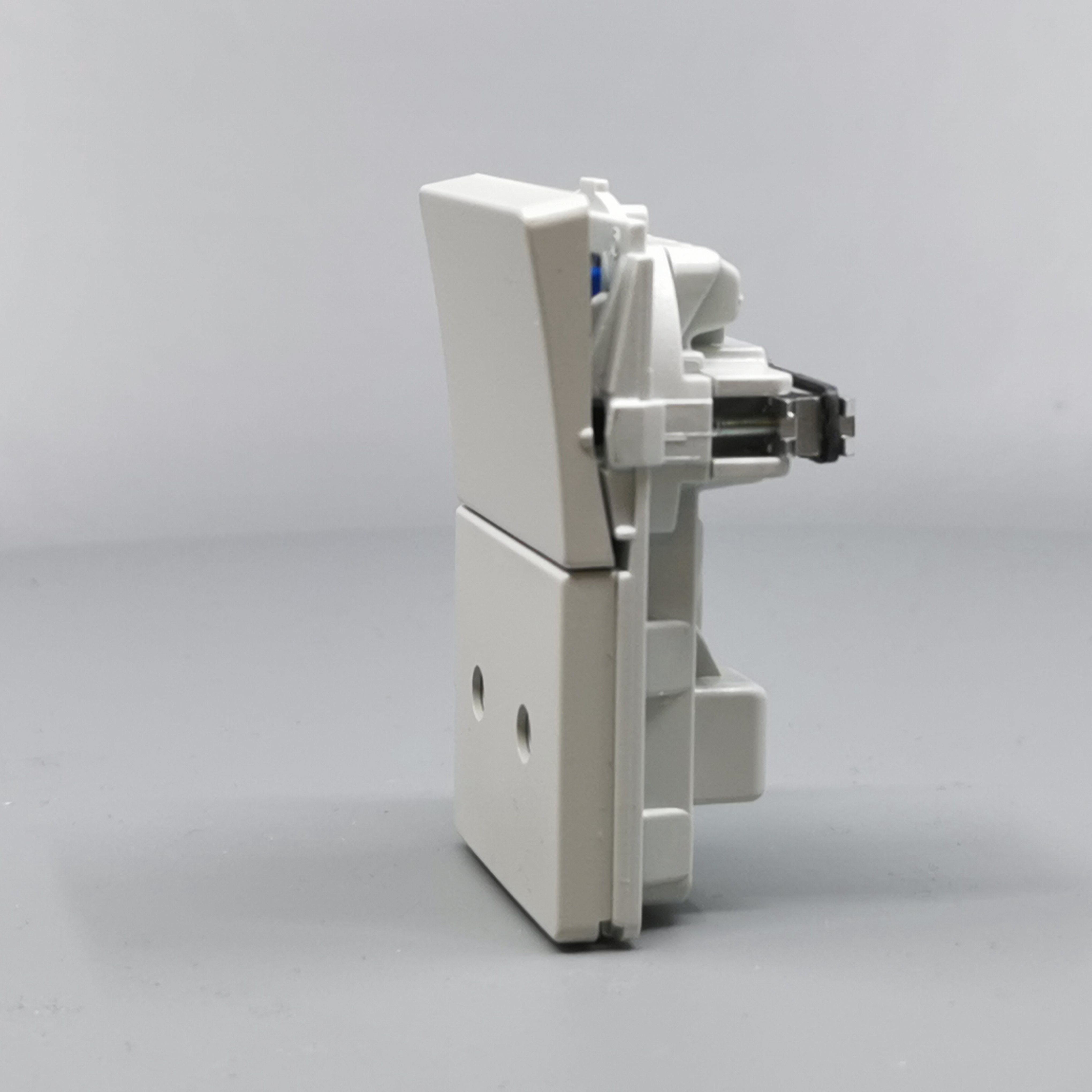 Fuga Stikkontakt 2-pol uden jord Lysegrå