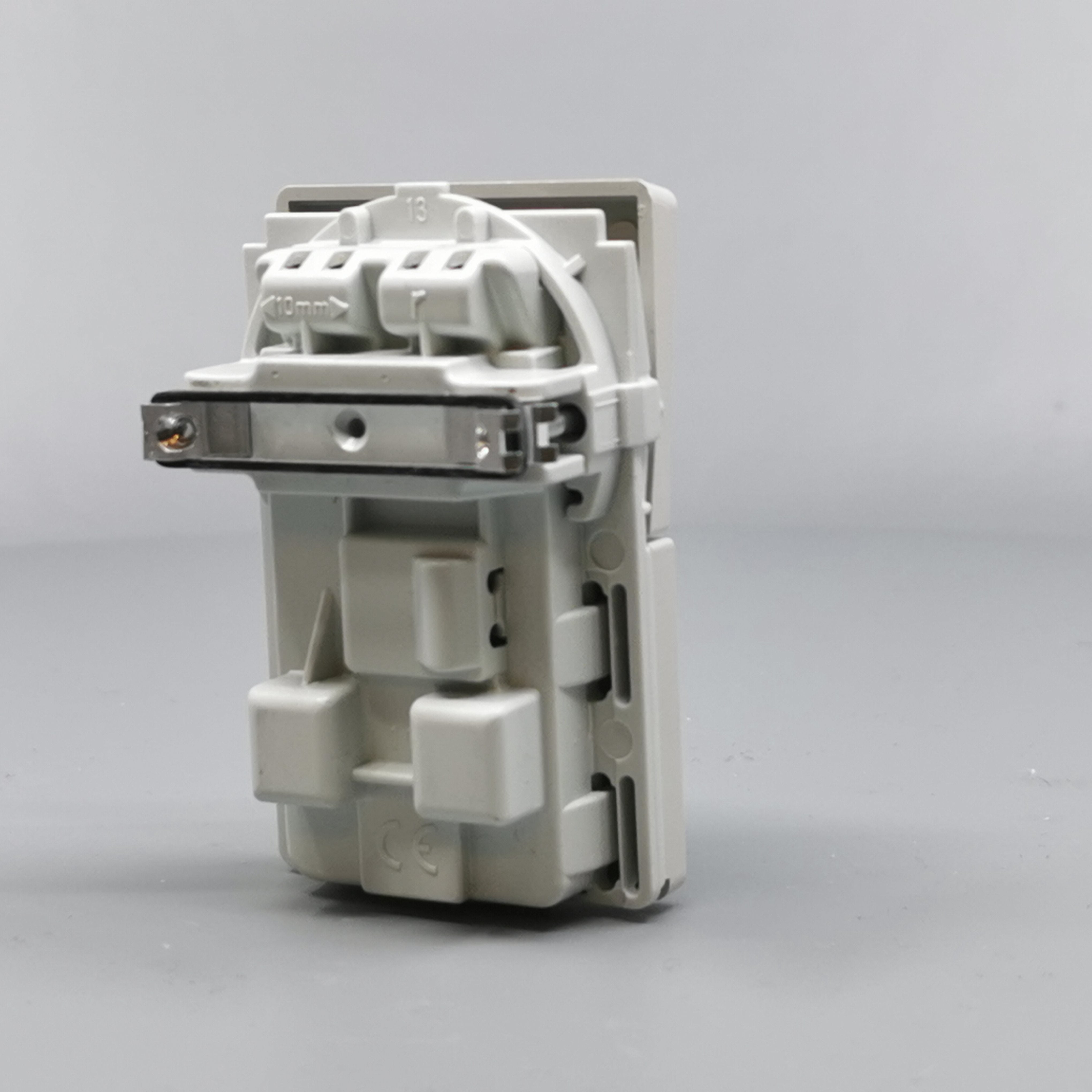 Fuga Stikkontakt 2-pol uden jord Lysegrå