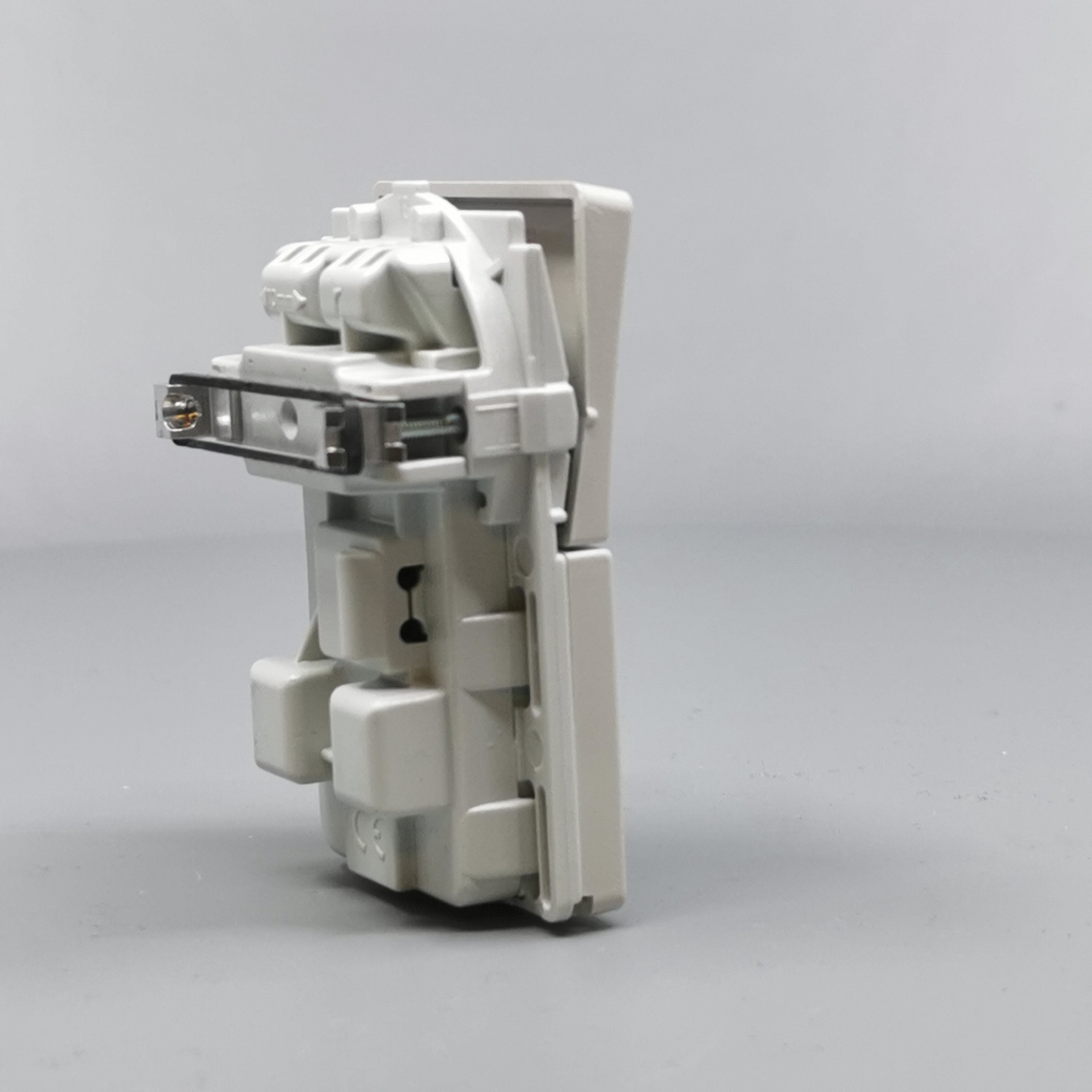 Fuga Stikkontakt 2-pol uden jord Lysegrå