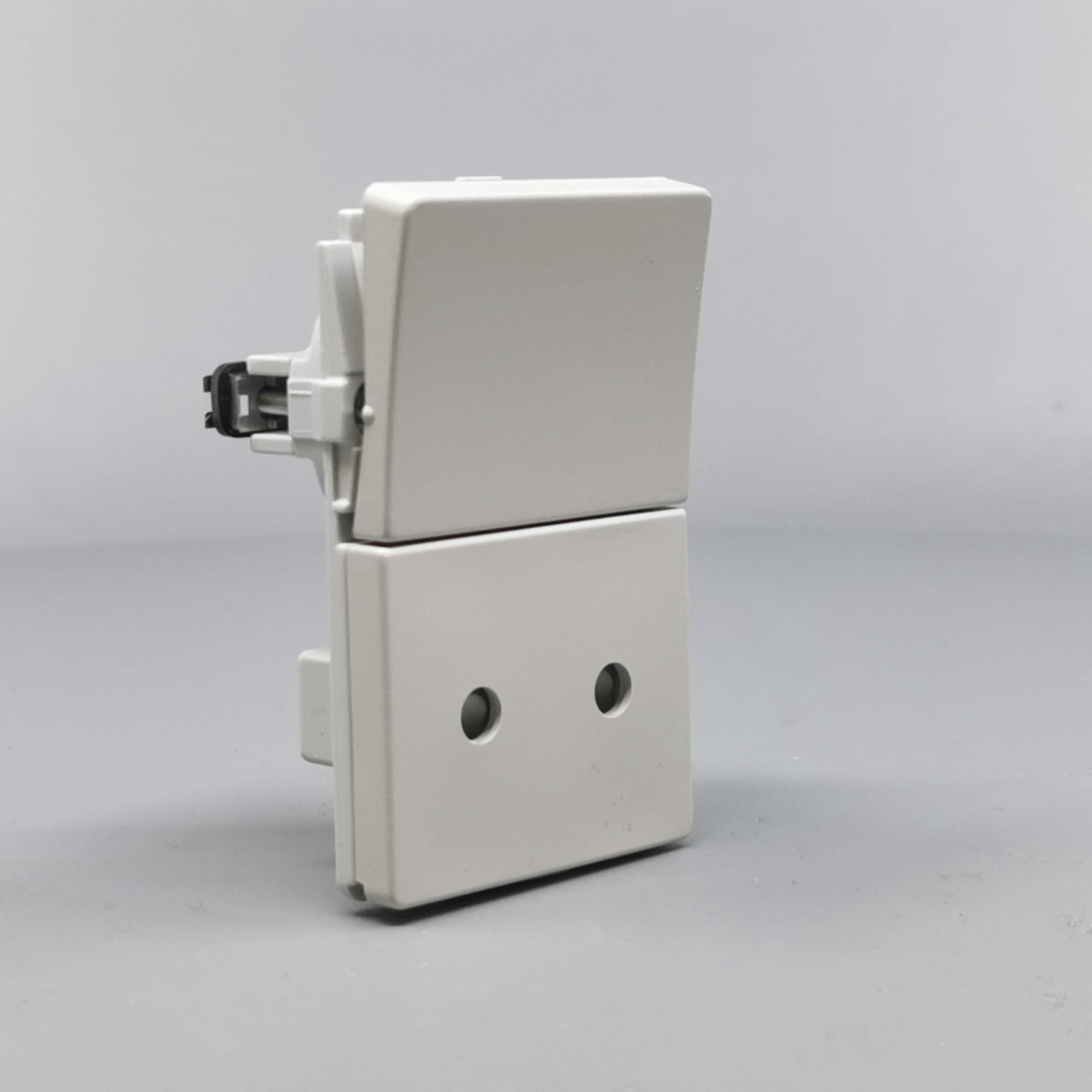 Fuga Stikkontakt 2-pol uden jord Lysegrå