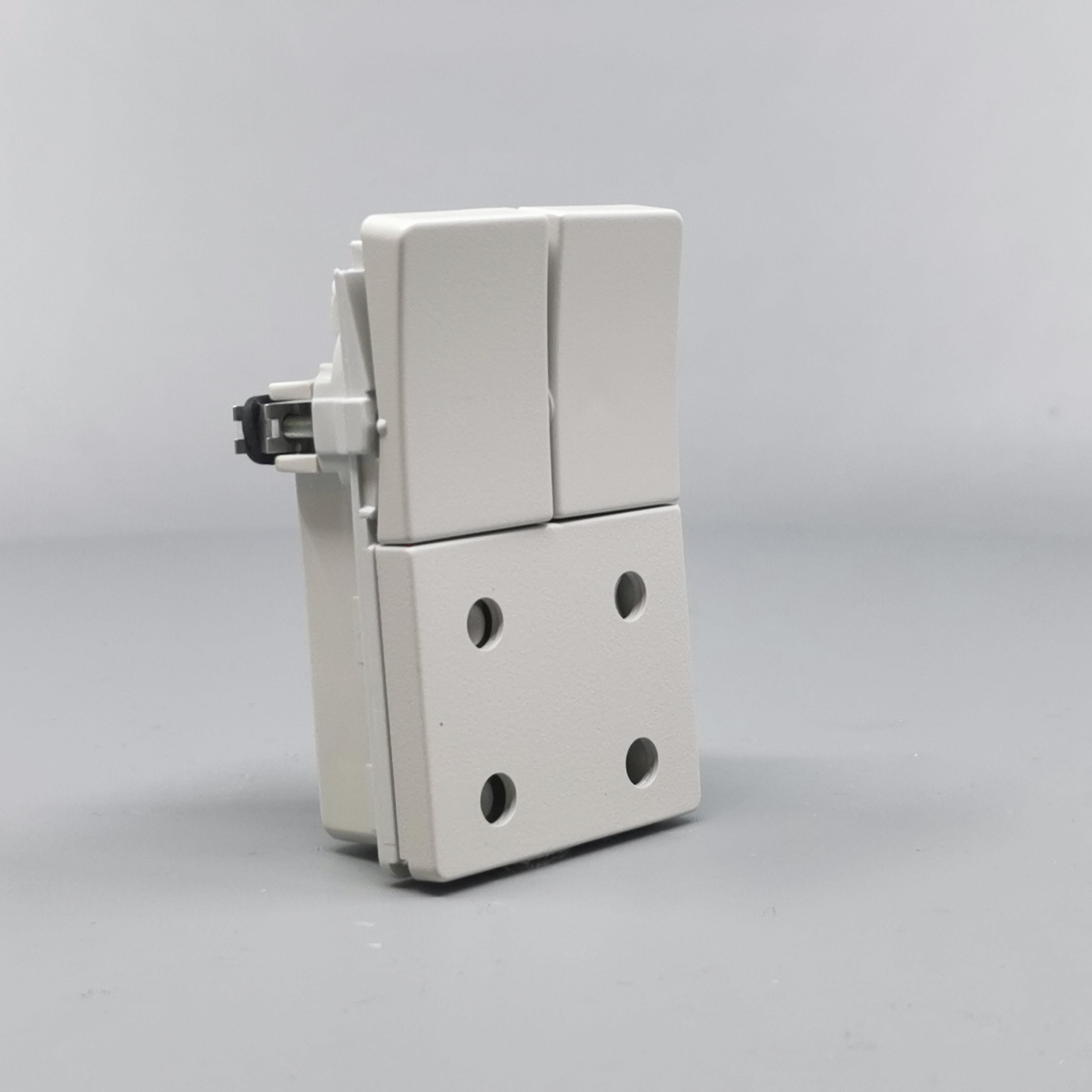 Fuga Stikkontakt dobbelt 2-pol lysegrå