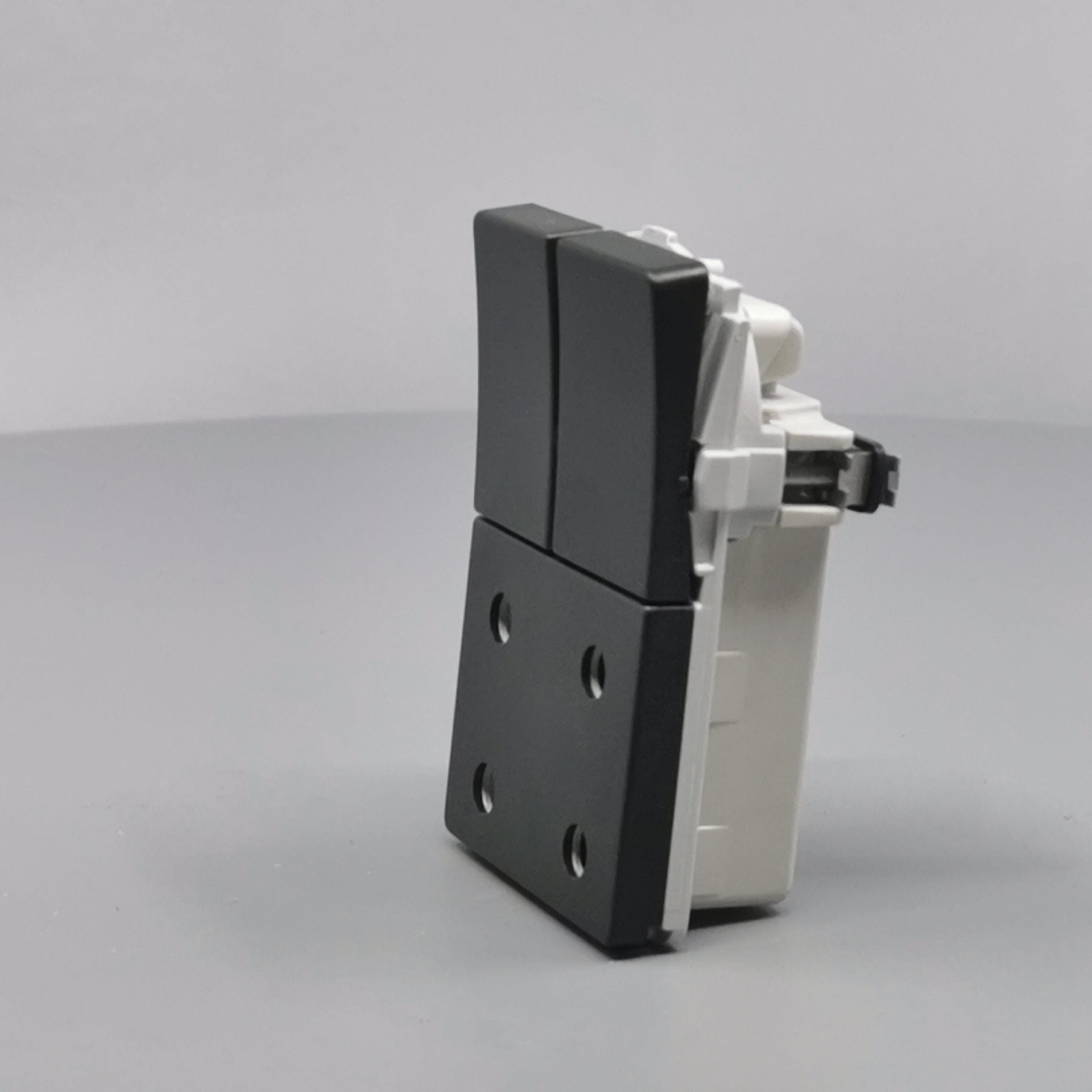 Fuga Stikkontakt dobbelt 2-pol koksgrå