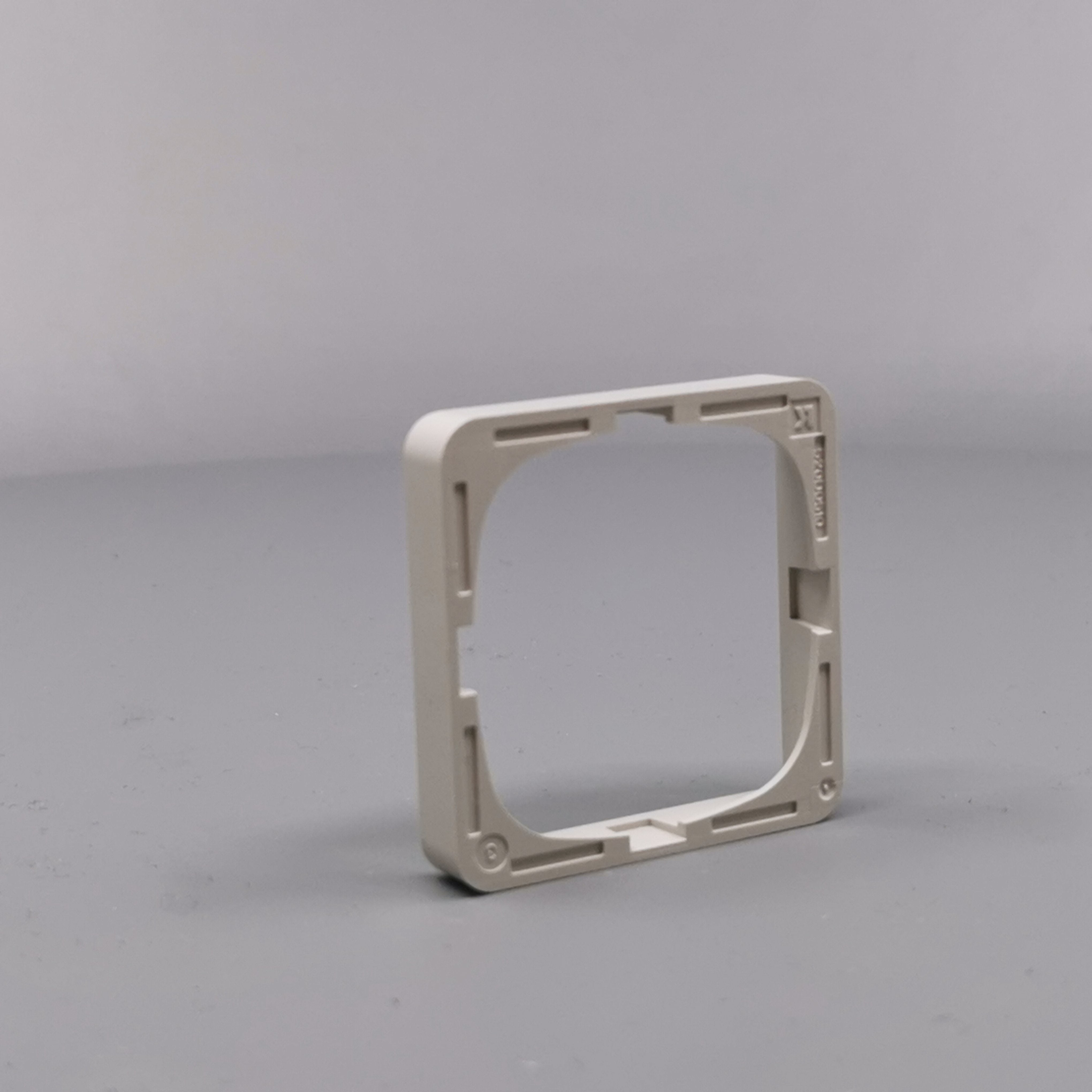 LK Fuga ramme Baseline 50 1m - lysegrå