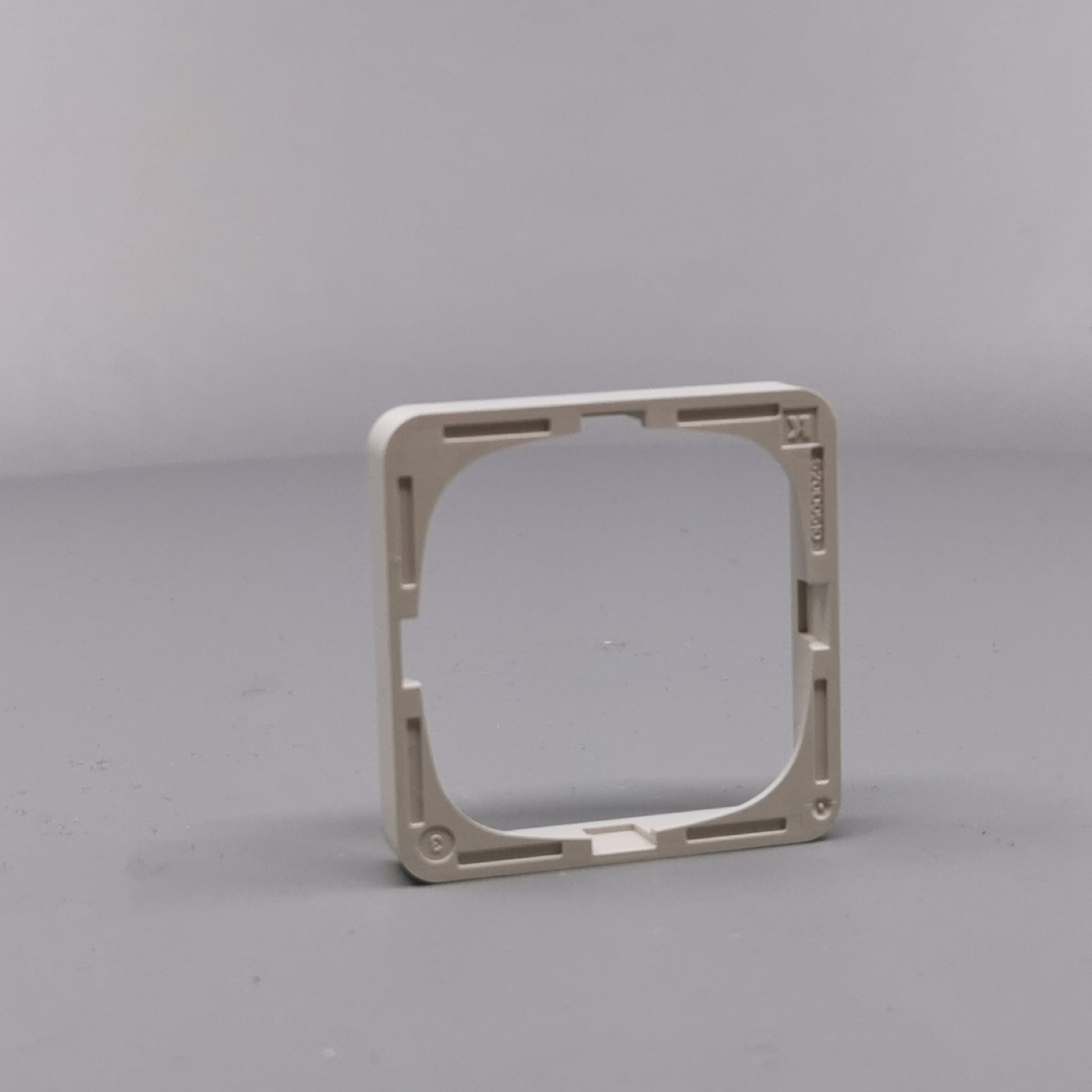 LK Fuga ramme Baseline 50 1m - lysegrå