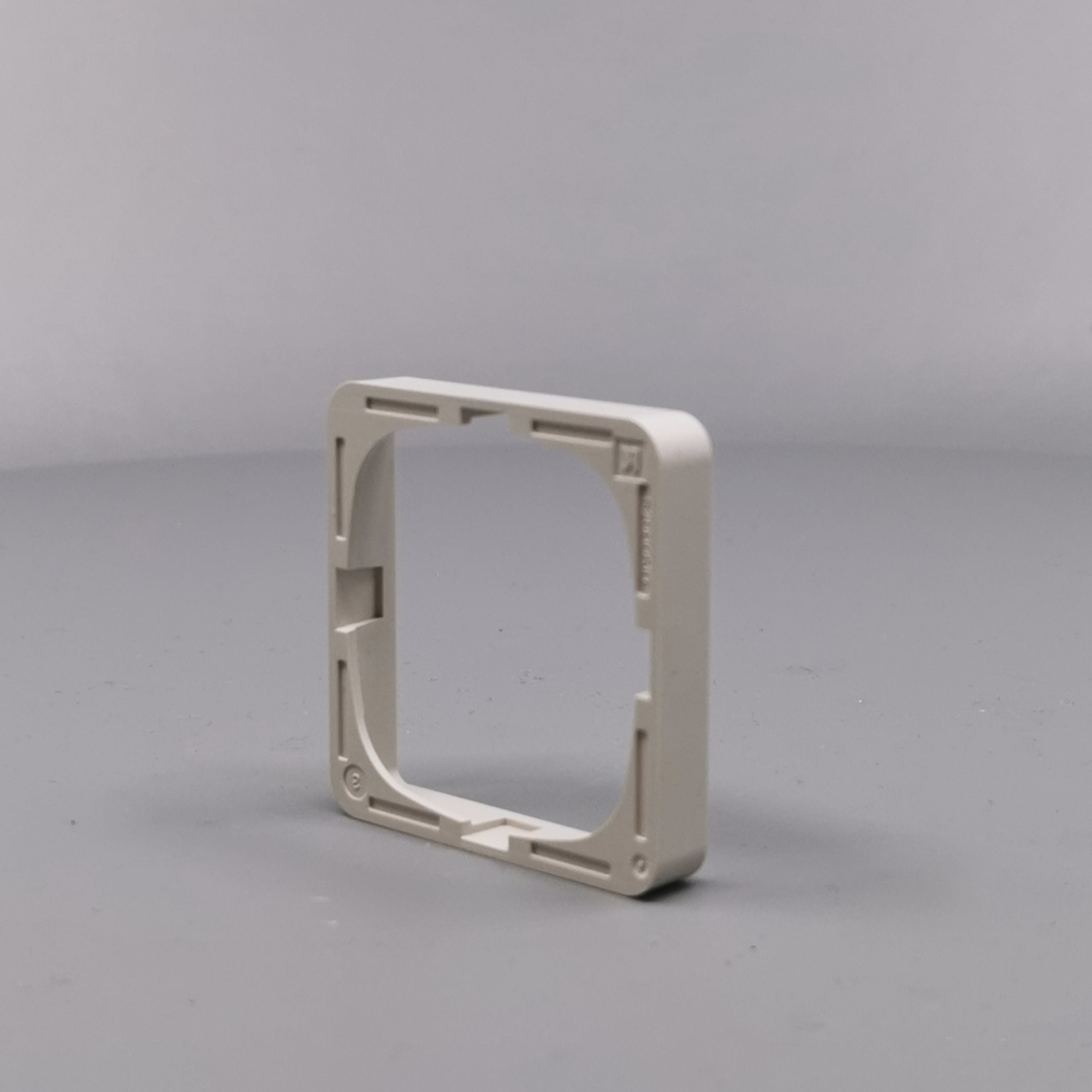 LK Fuga ramme Baseline 50 1m - lysegrå