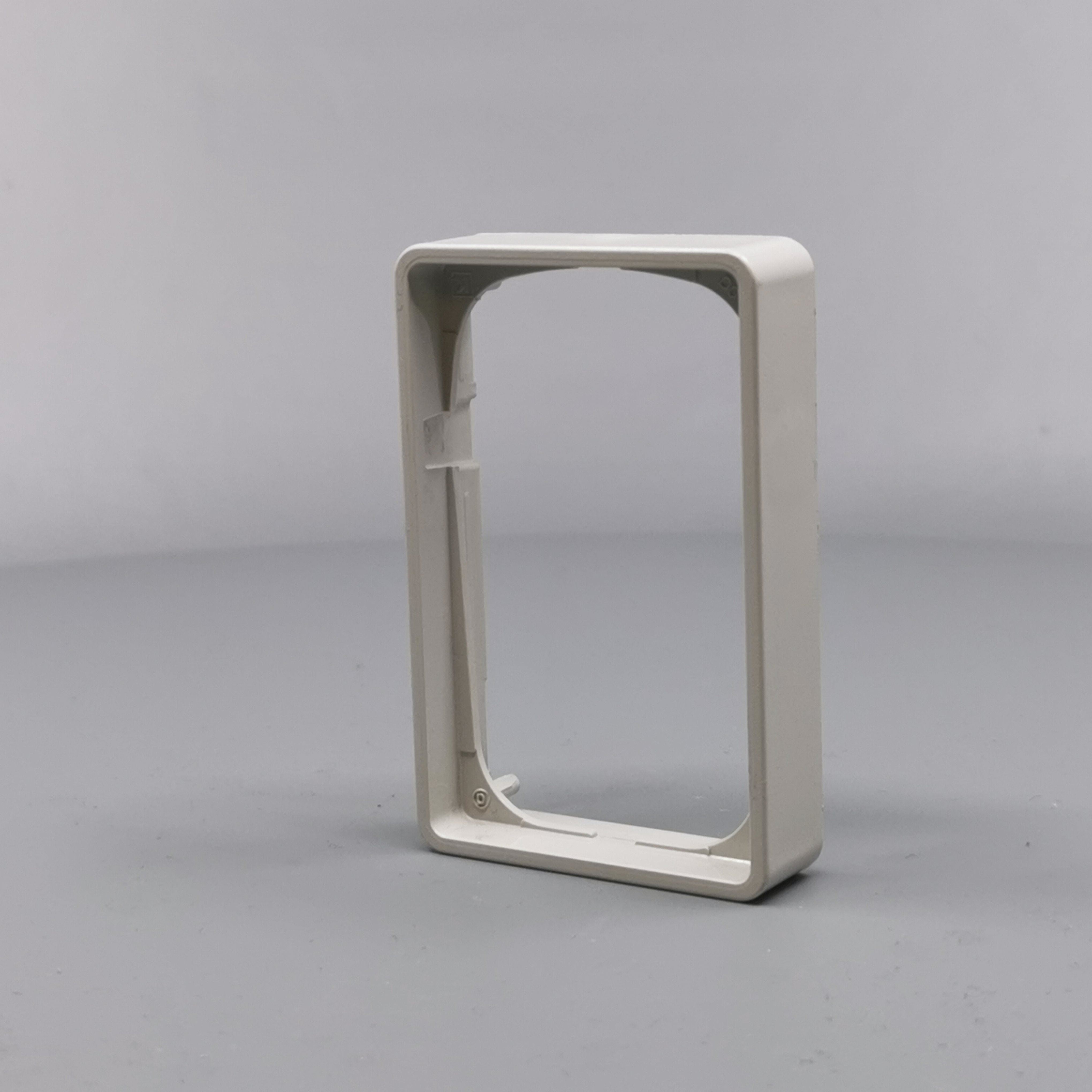 LK Fuga ramme Baseline 50 1½m 14mm høj - lysegrå