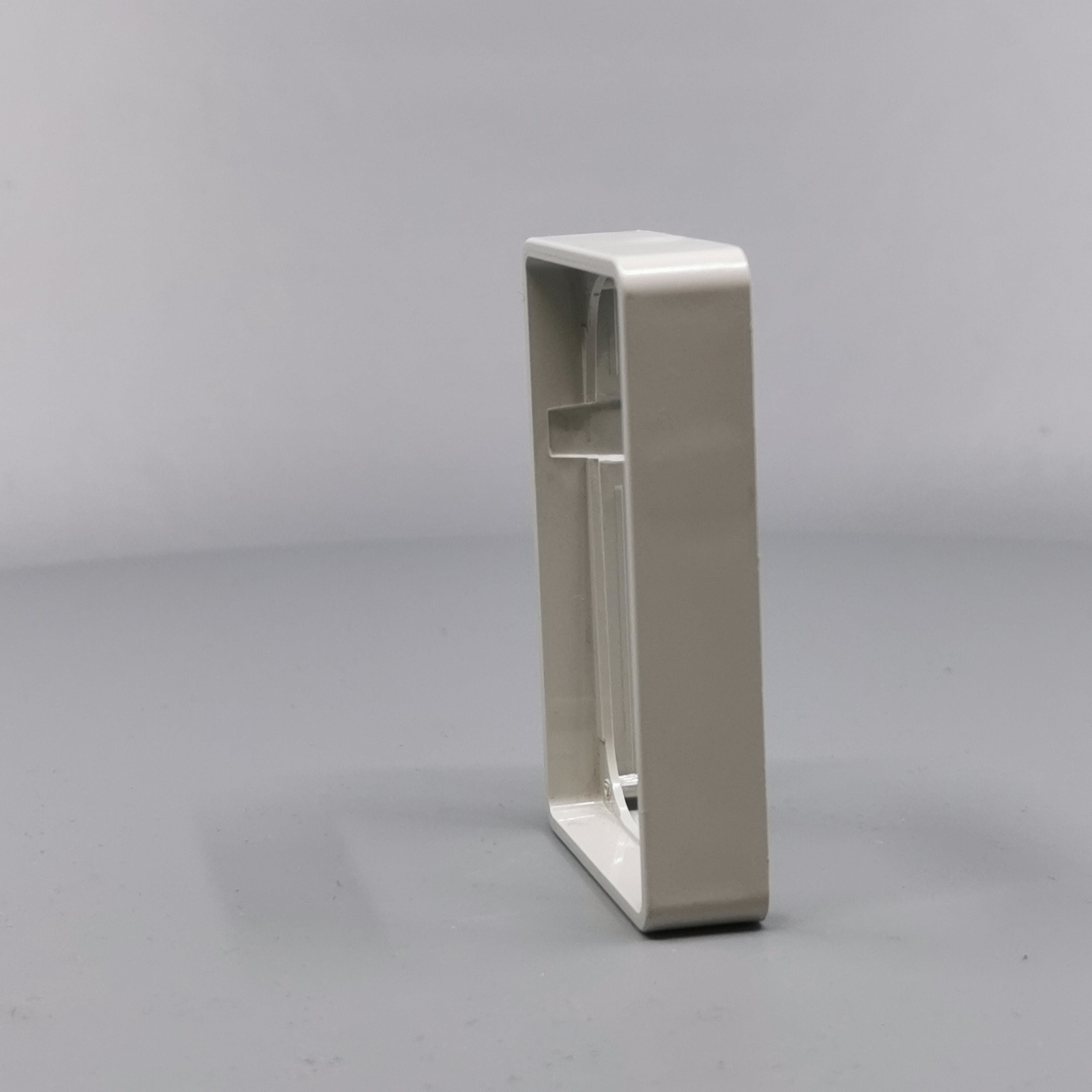 LK Fuga ramme Baseline 50 1½m 14mm høj - lysegrå