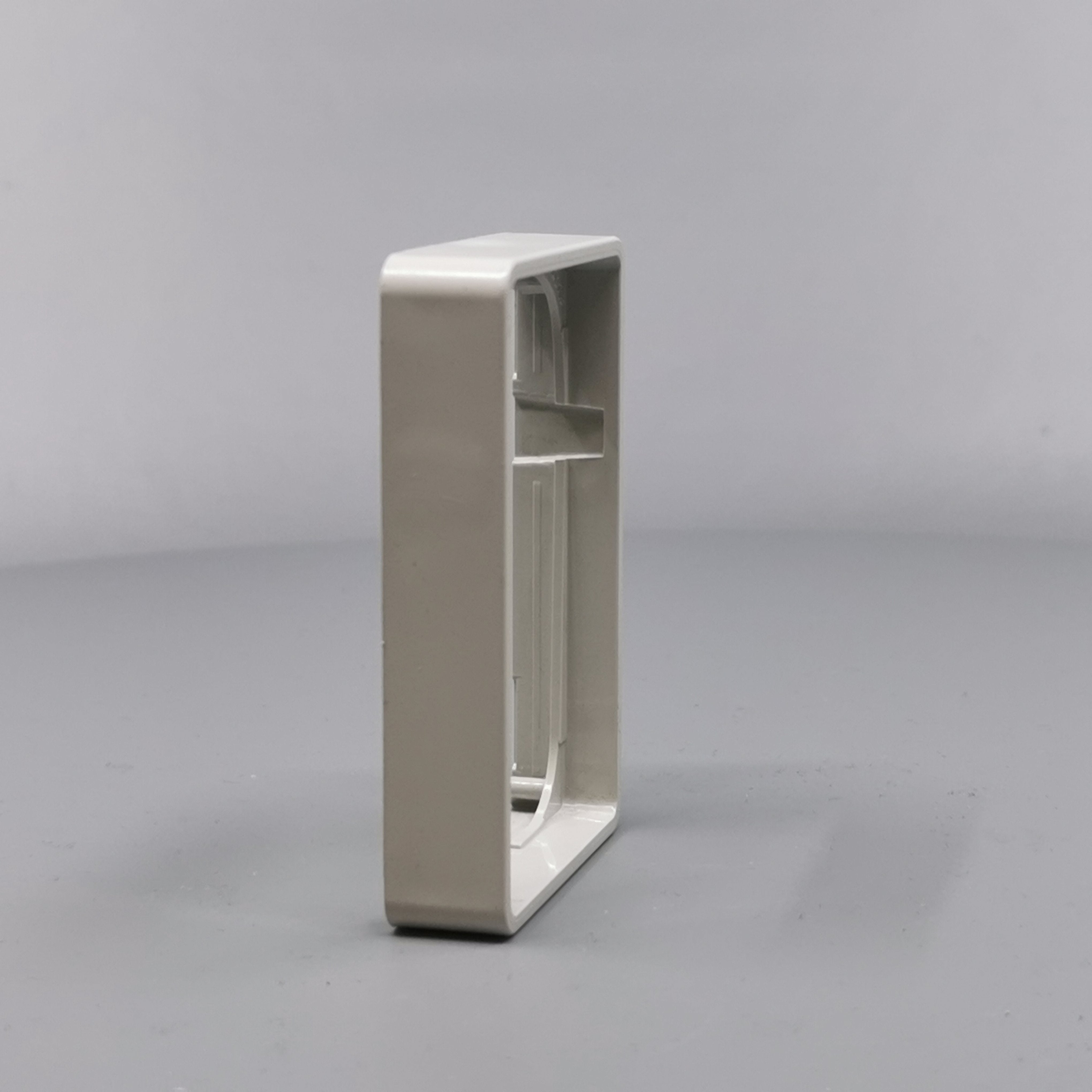 LK Fuga ramme Baseline 50 1½m 14mm høj - lysegrå