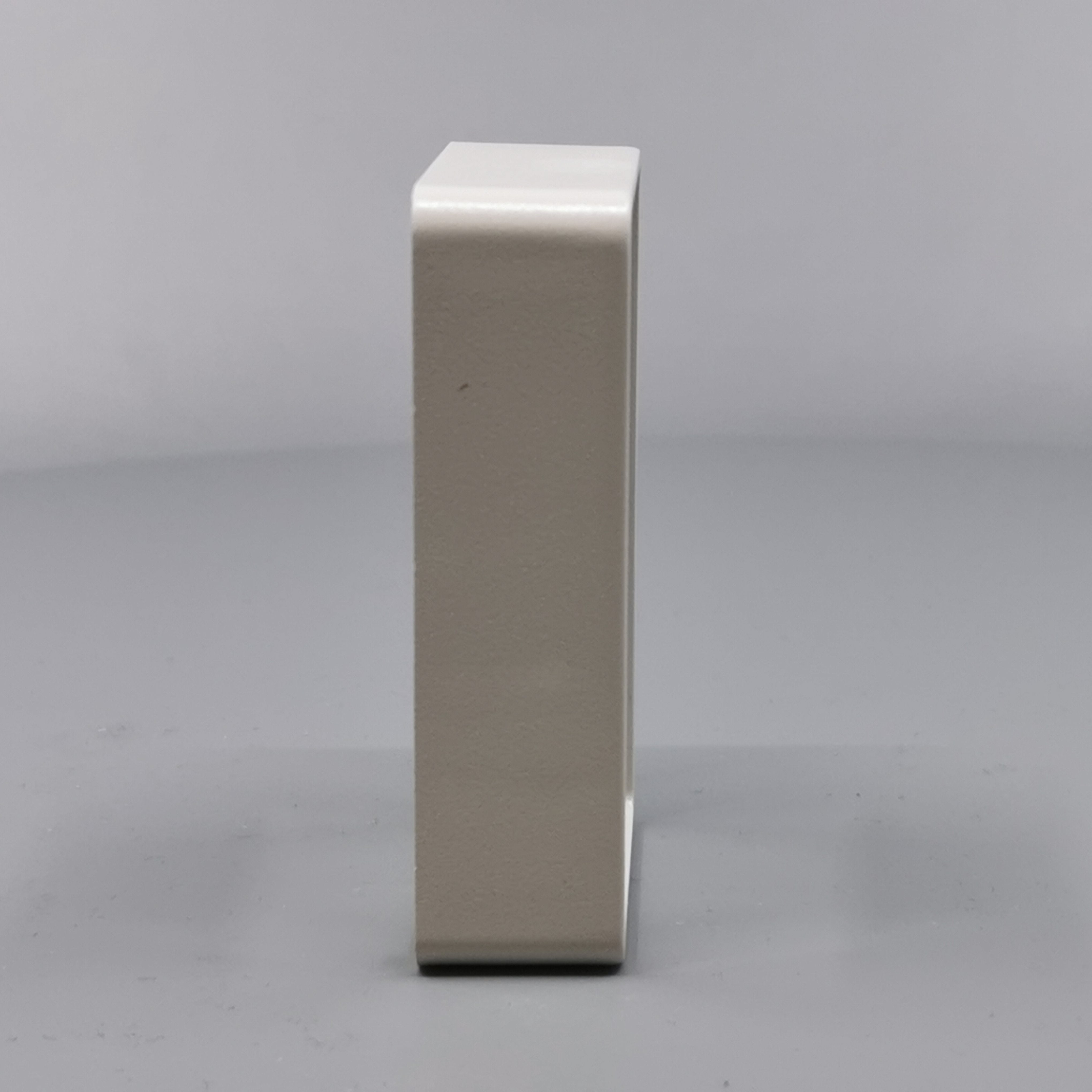 LK Fuga ramme Baseline 50 1½m 21mm høj - lysegrå