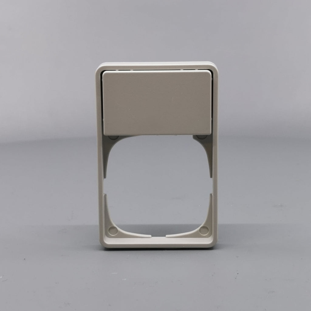 LK Fuga ramme Baseline 50 1½m m. tekstfelt - lysegrå