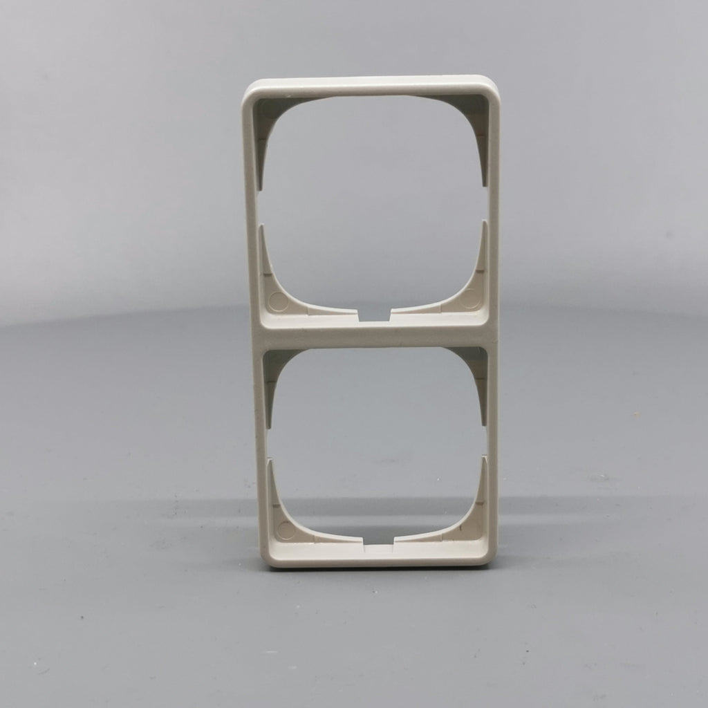 LK Fuga ramme Baseline 50 2m lodret - lysegrå