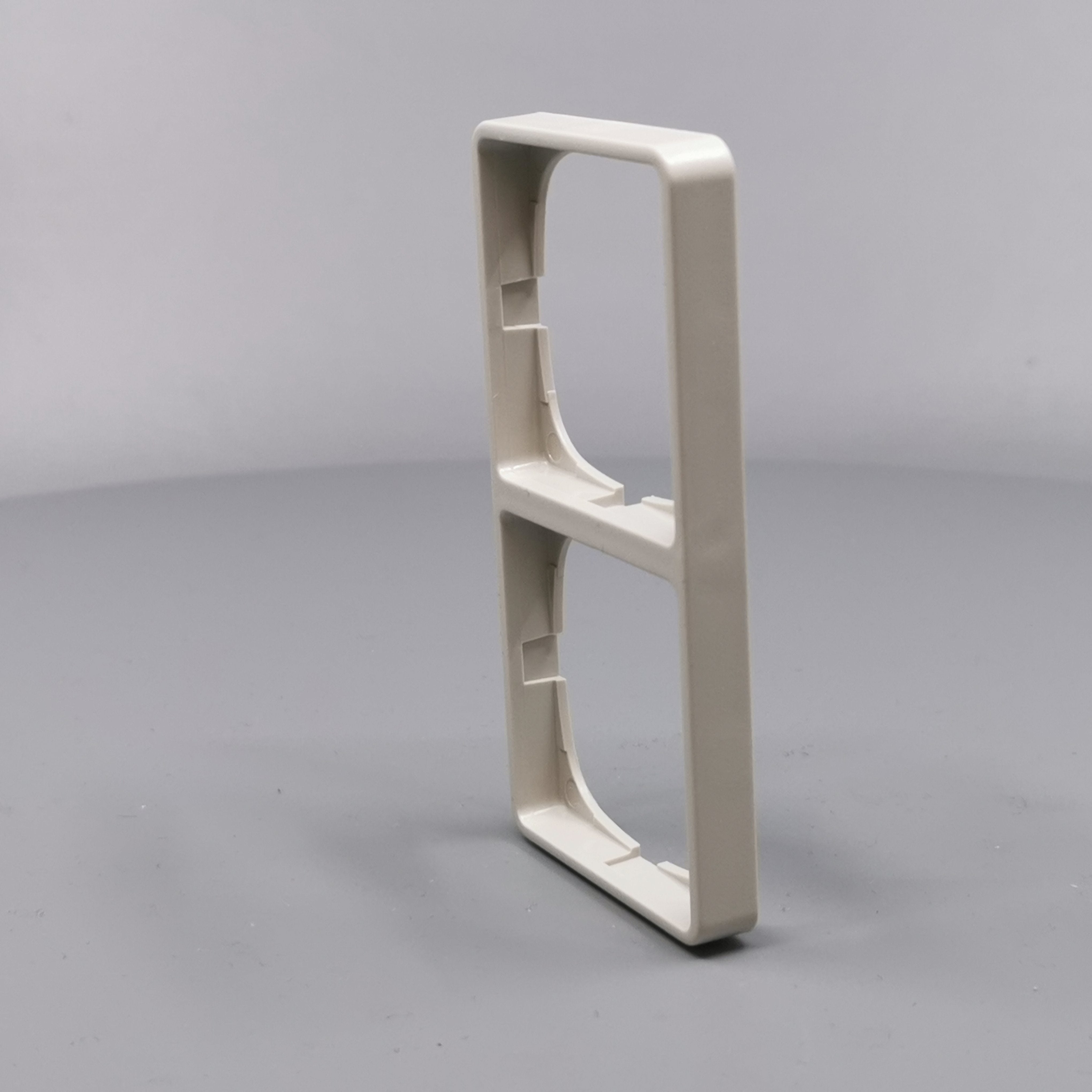 LK Fuga ramme Baseline 50 2m lodret - lysegrå