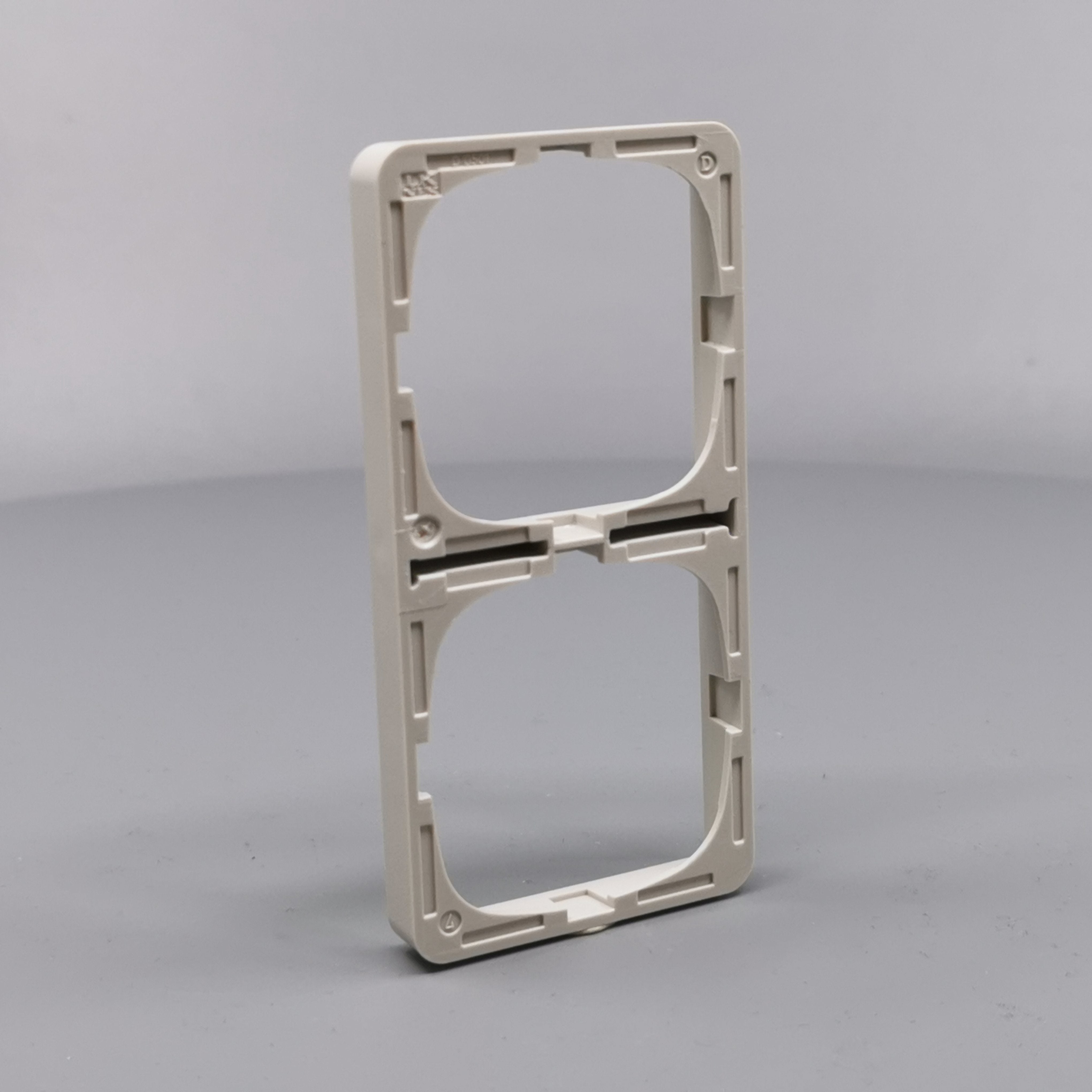 LK Fuga ramme Baseline 50 2m lodret - lysegrå