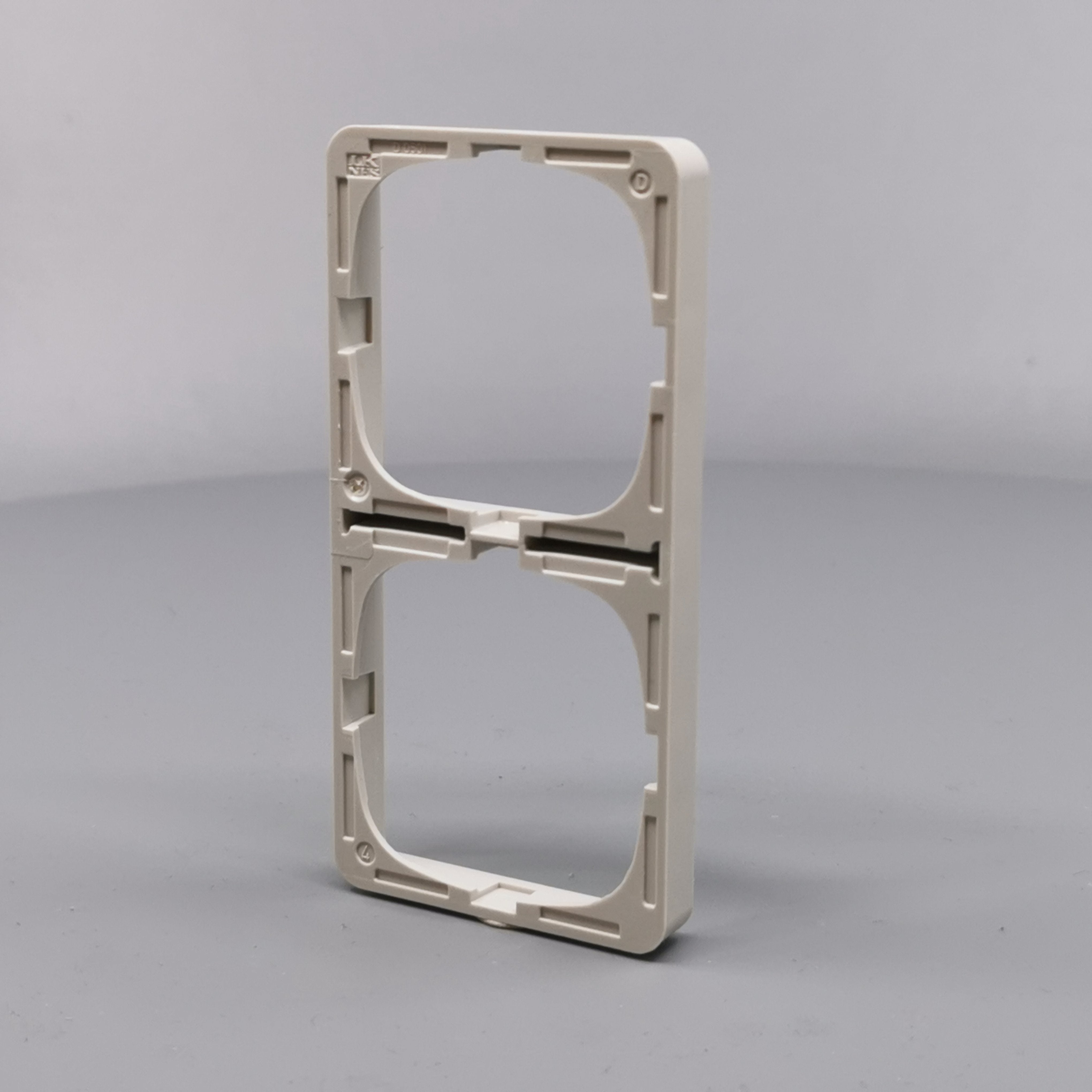 LK Fuga ramme Baseline 50 2m lodret - lysegrå