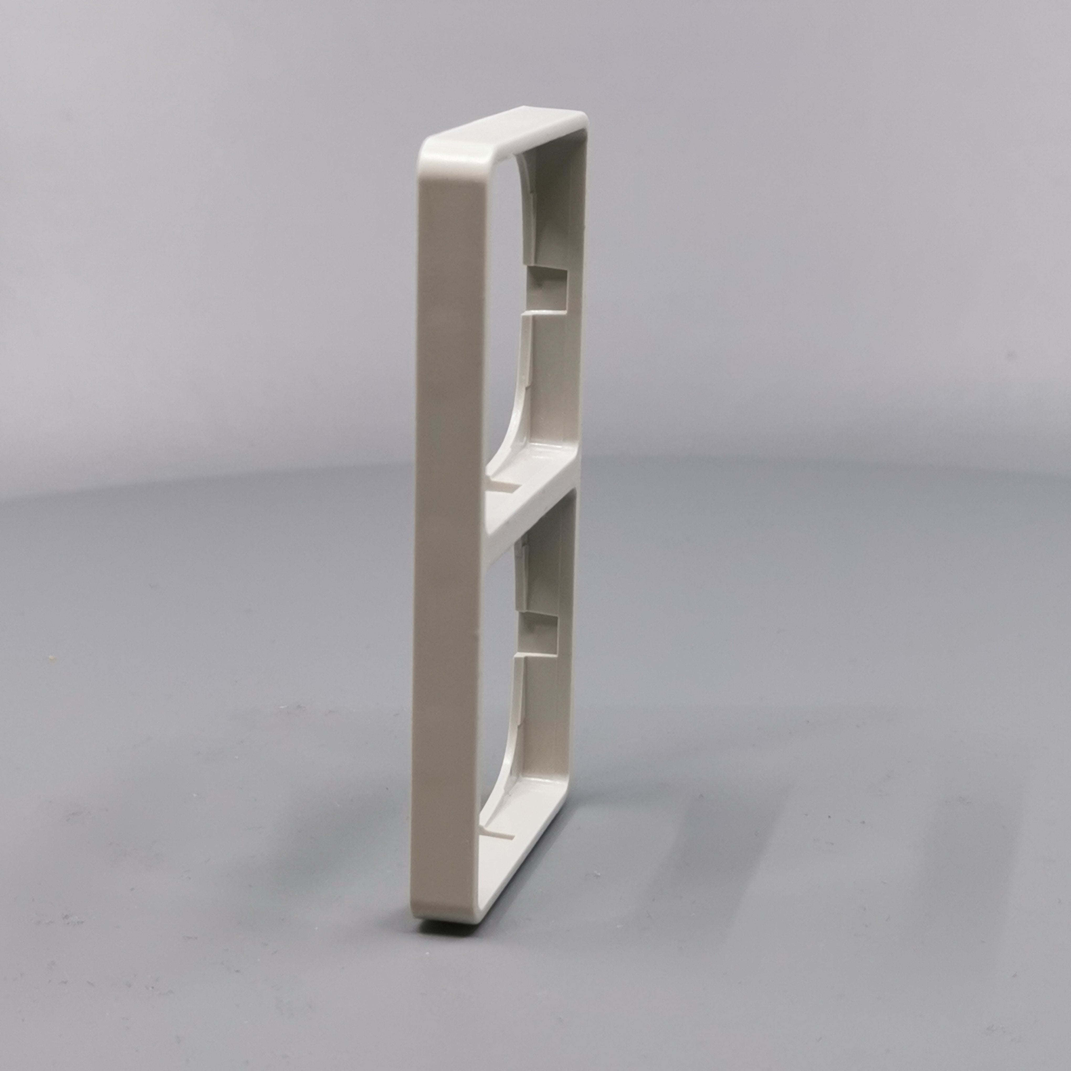 LK Fuga ramme Baseline 50 2m lodret - lysegrå