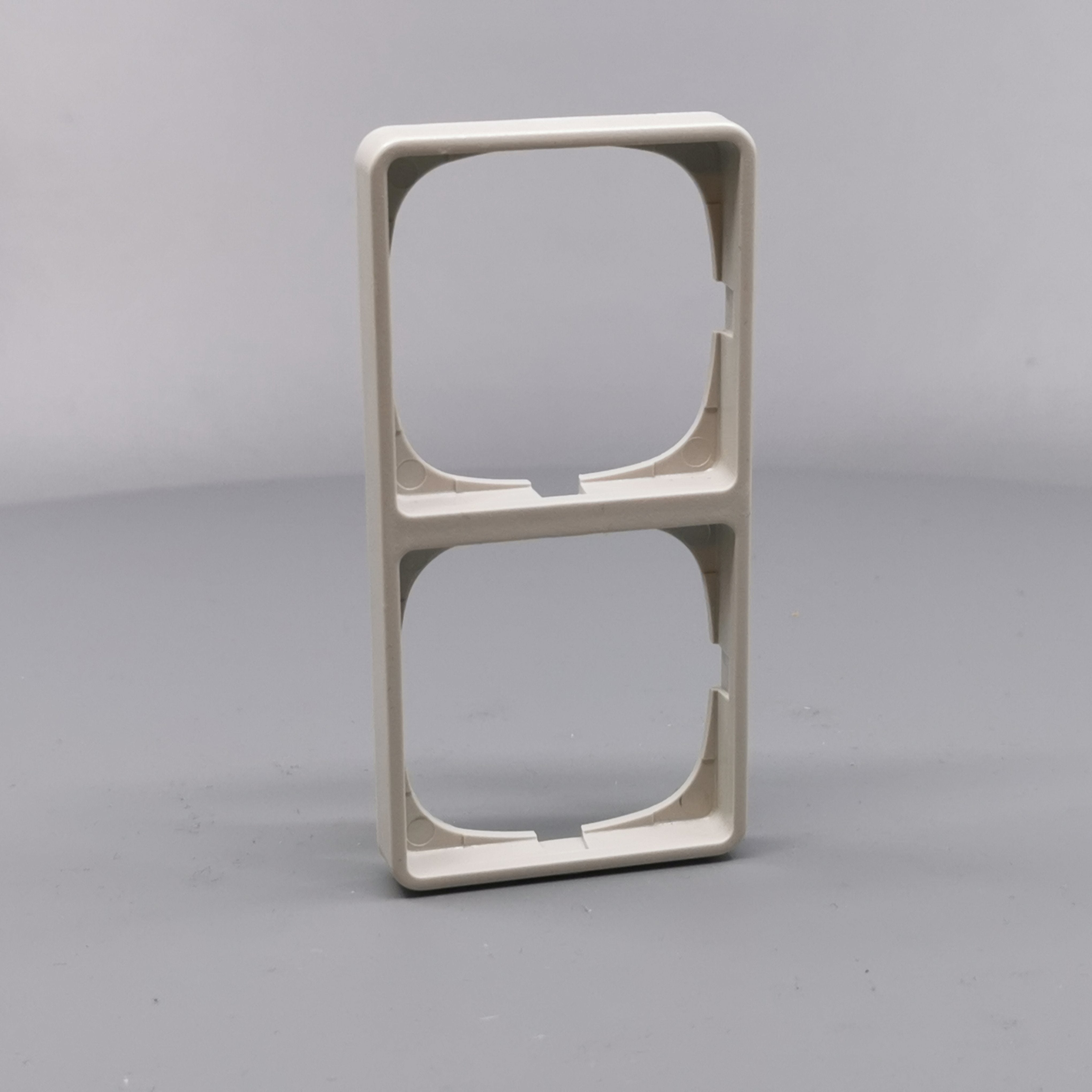 LK Fuga ramme Baseline 50 2m lodret - lysegrå