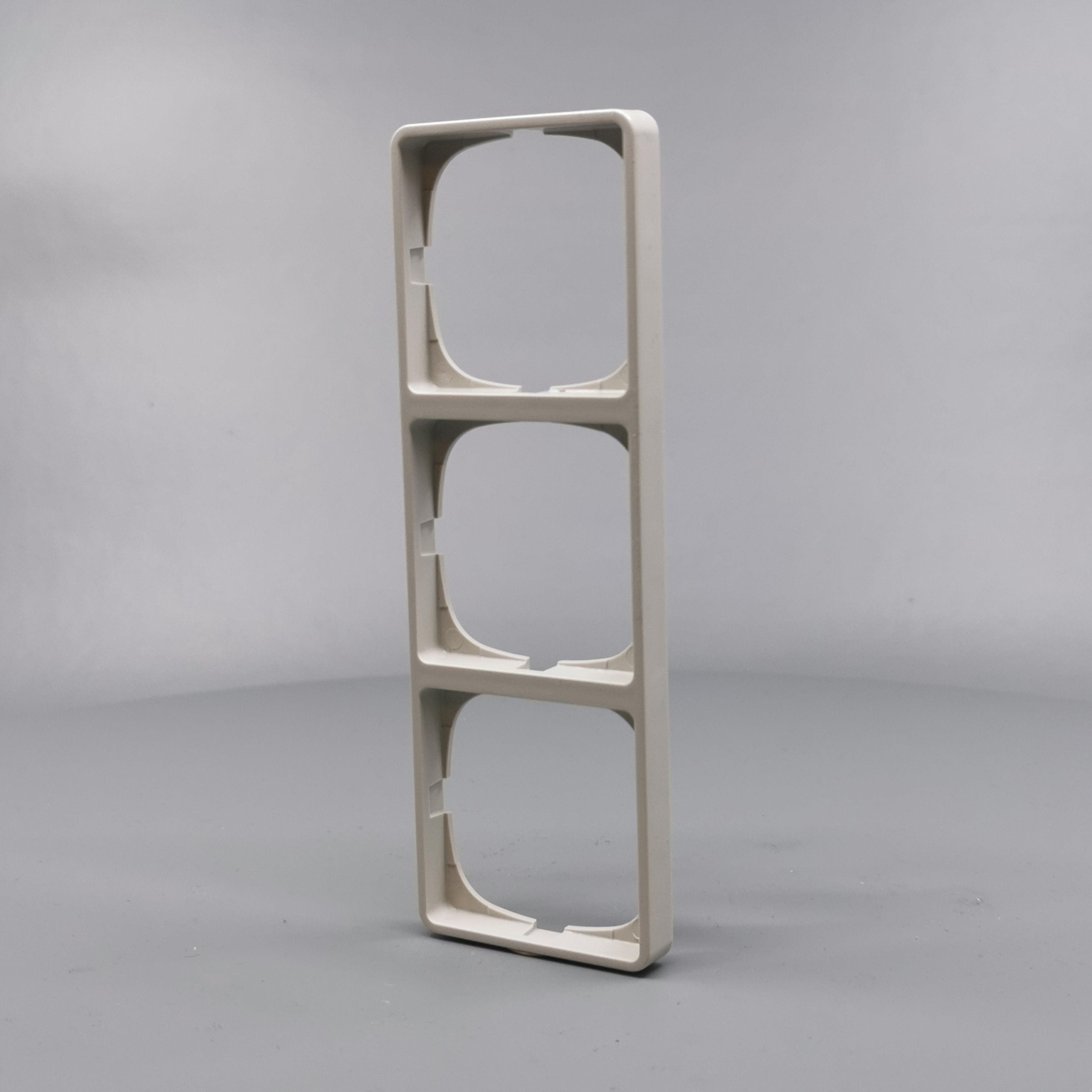 LK Fuga ramme Baseline 50 3m - lysegrå